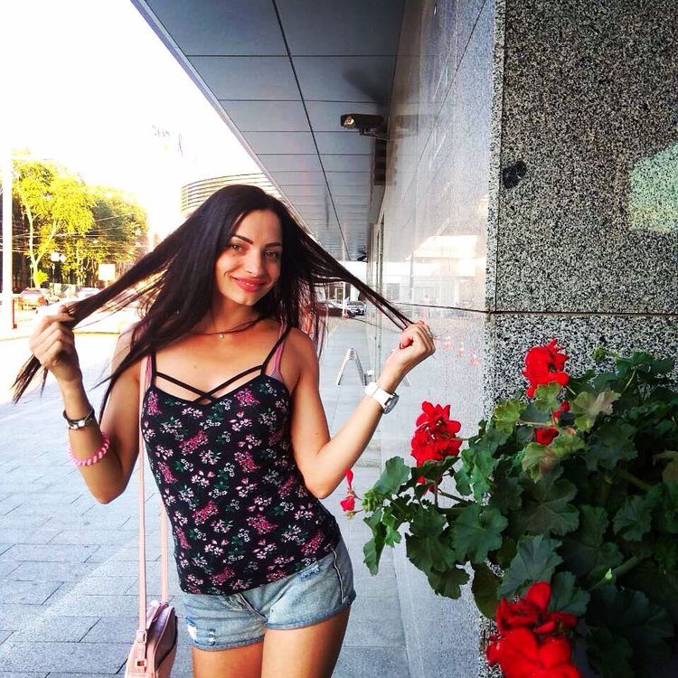 Why Russian girls seek their destiny as mail order brides?