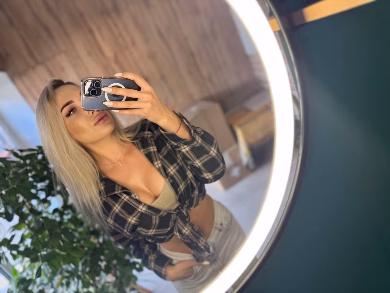 Angelina free chat ukrainian brides