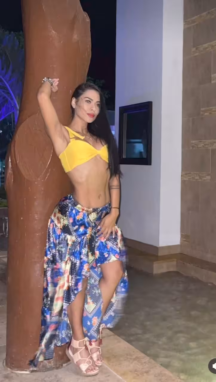MELISA 33 Medellin Colombia I am dating man for a loving partnership
