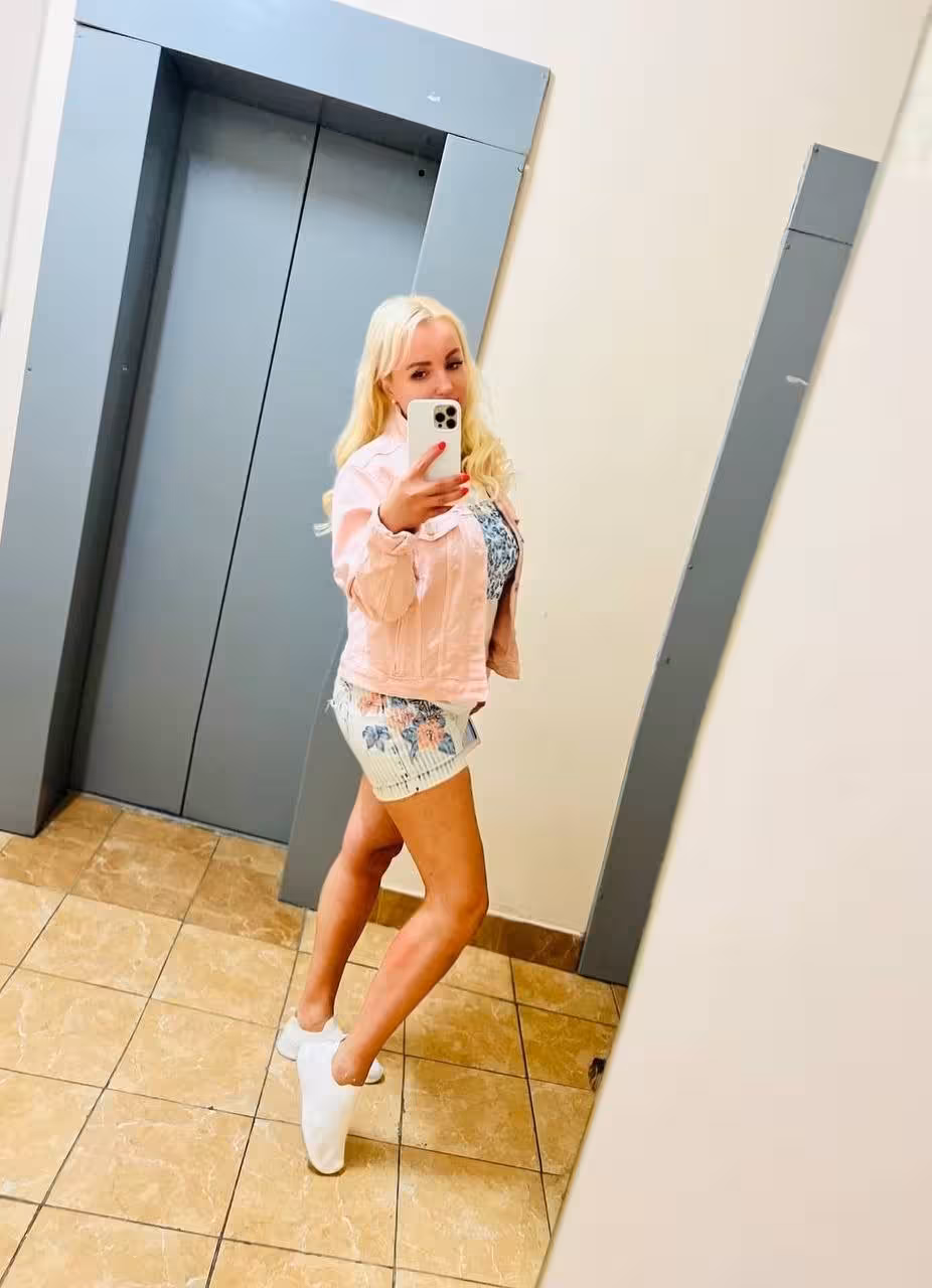 Mila 47 Kyiv Ukraine I want to date a man who is generous