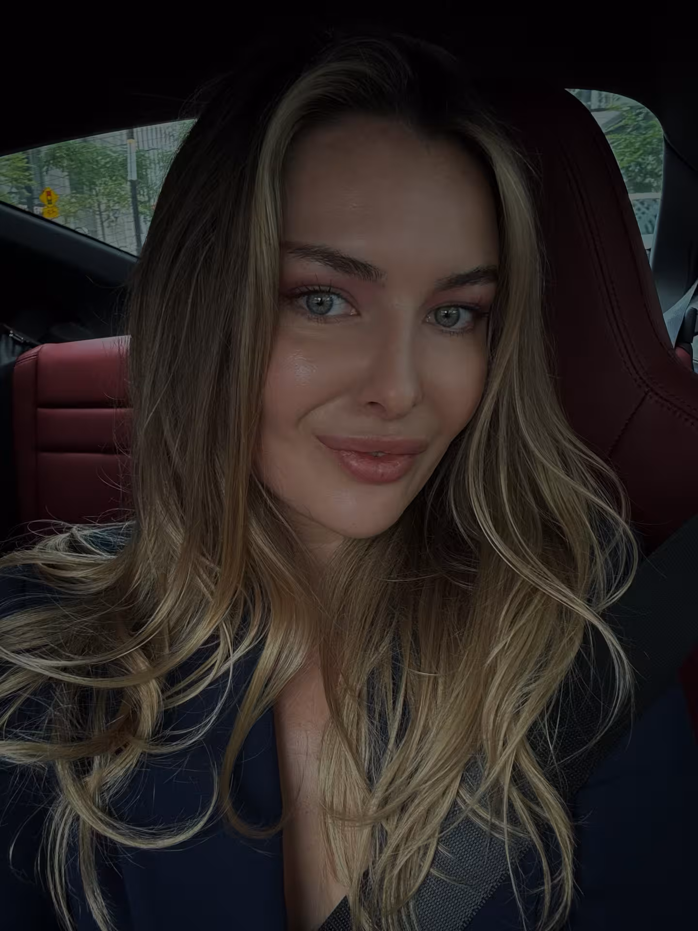 Victoria 33 Kyiv Ukraine I want to date a man who is honest with me