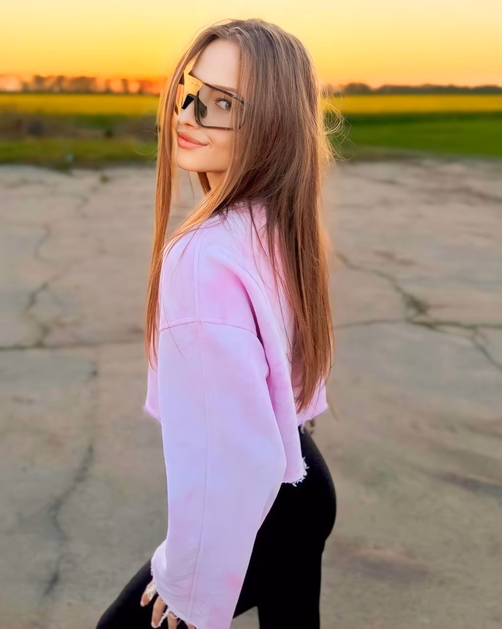 Veronika 22 Zhitomir Ukraine Looking for a man to date and be myself