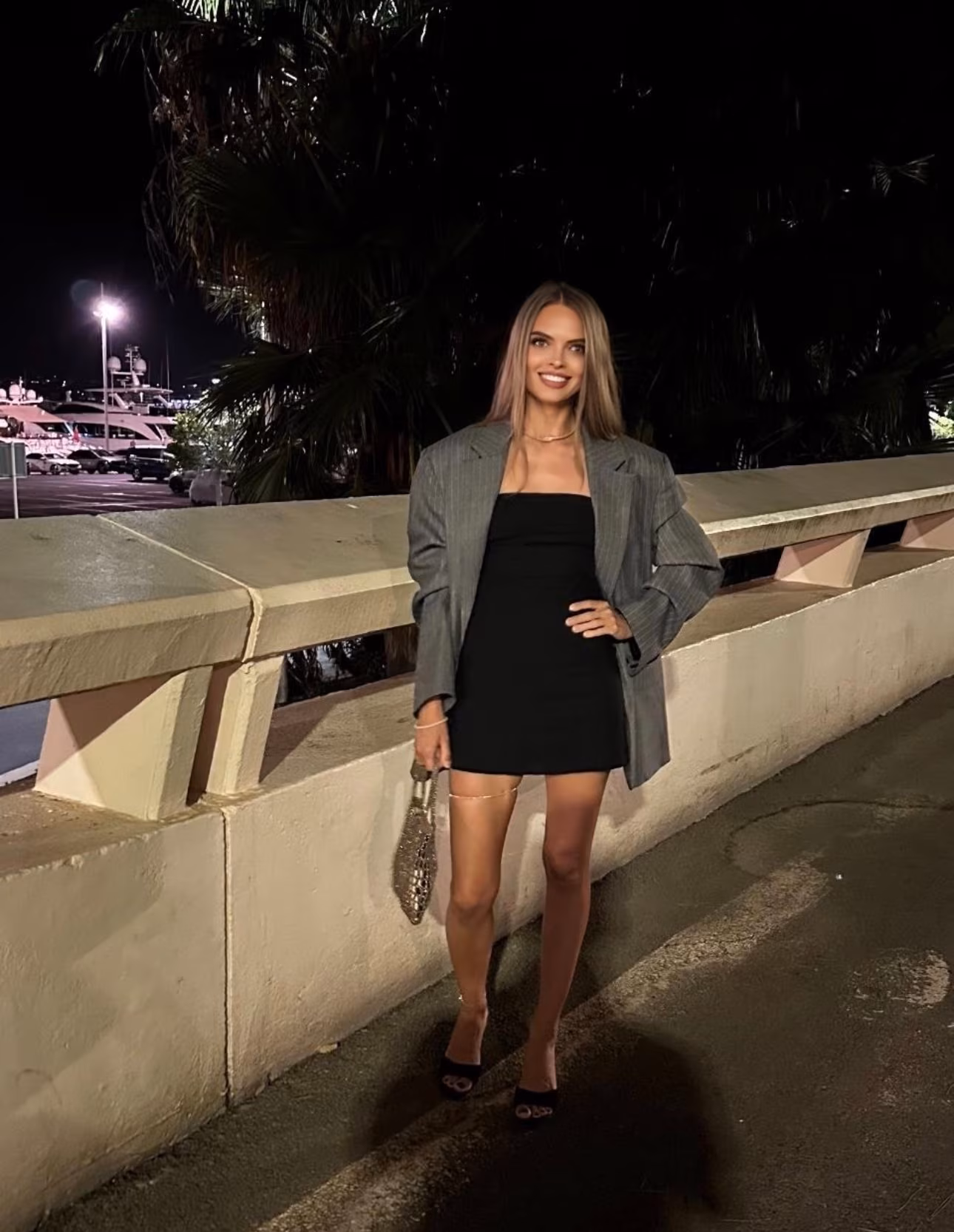 Olha 43 Nice France Looking for a man to date and love