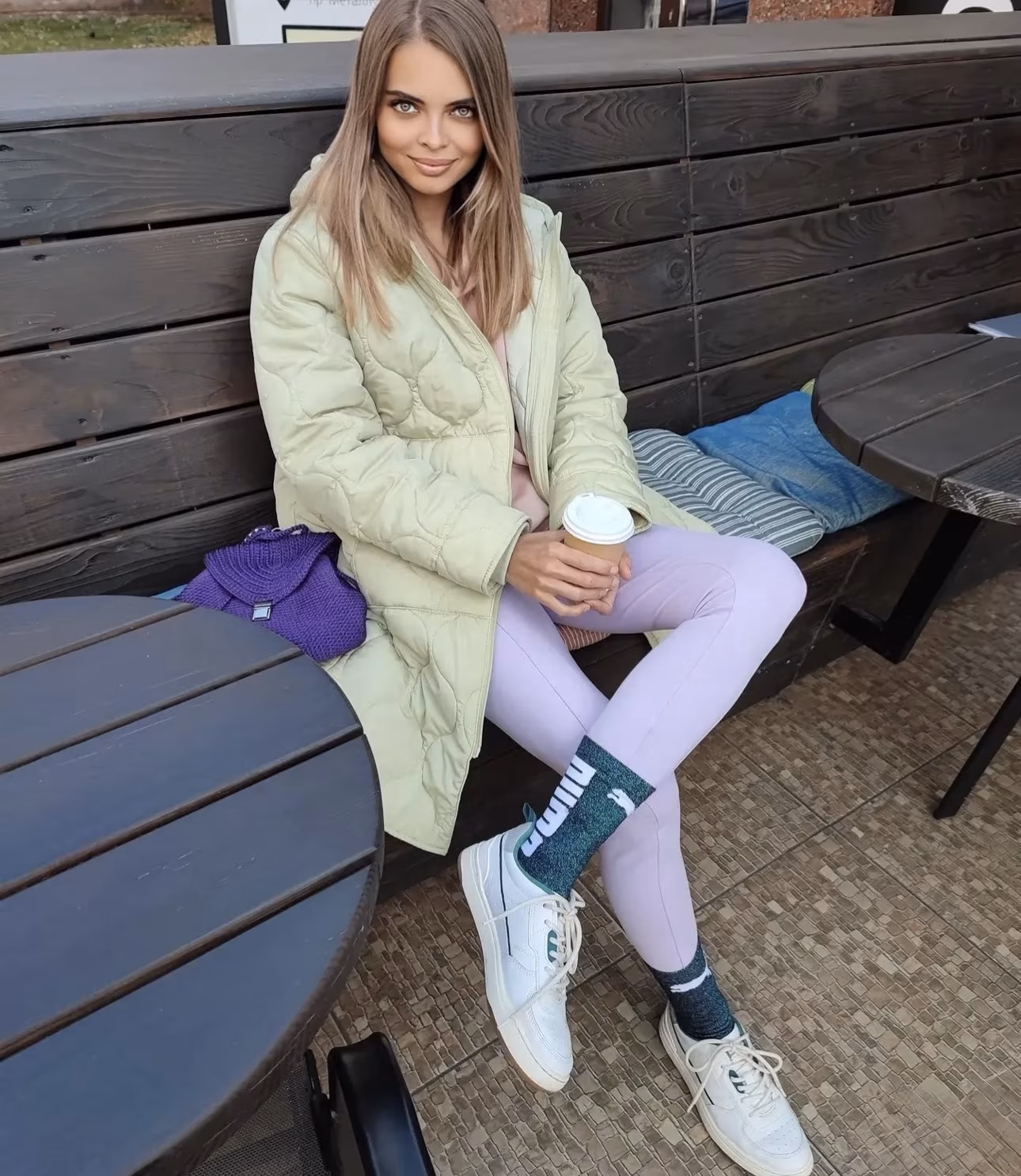 Olha 43 Nice France Looking for a man to date and love
