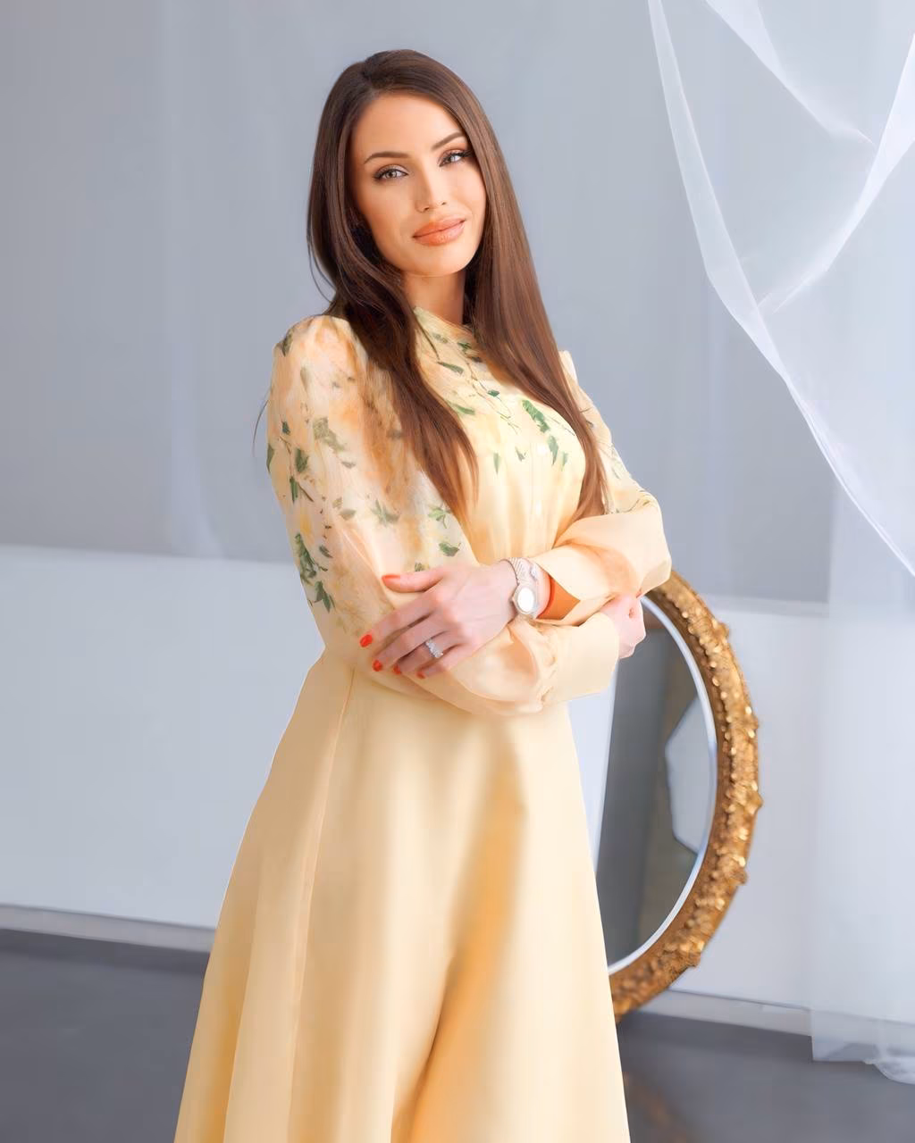 Ksusha 40 Kharkiv Ukraine I am dating man for laughter and joy