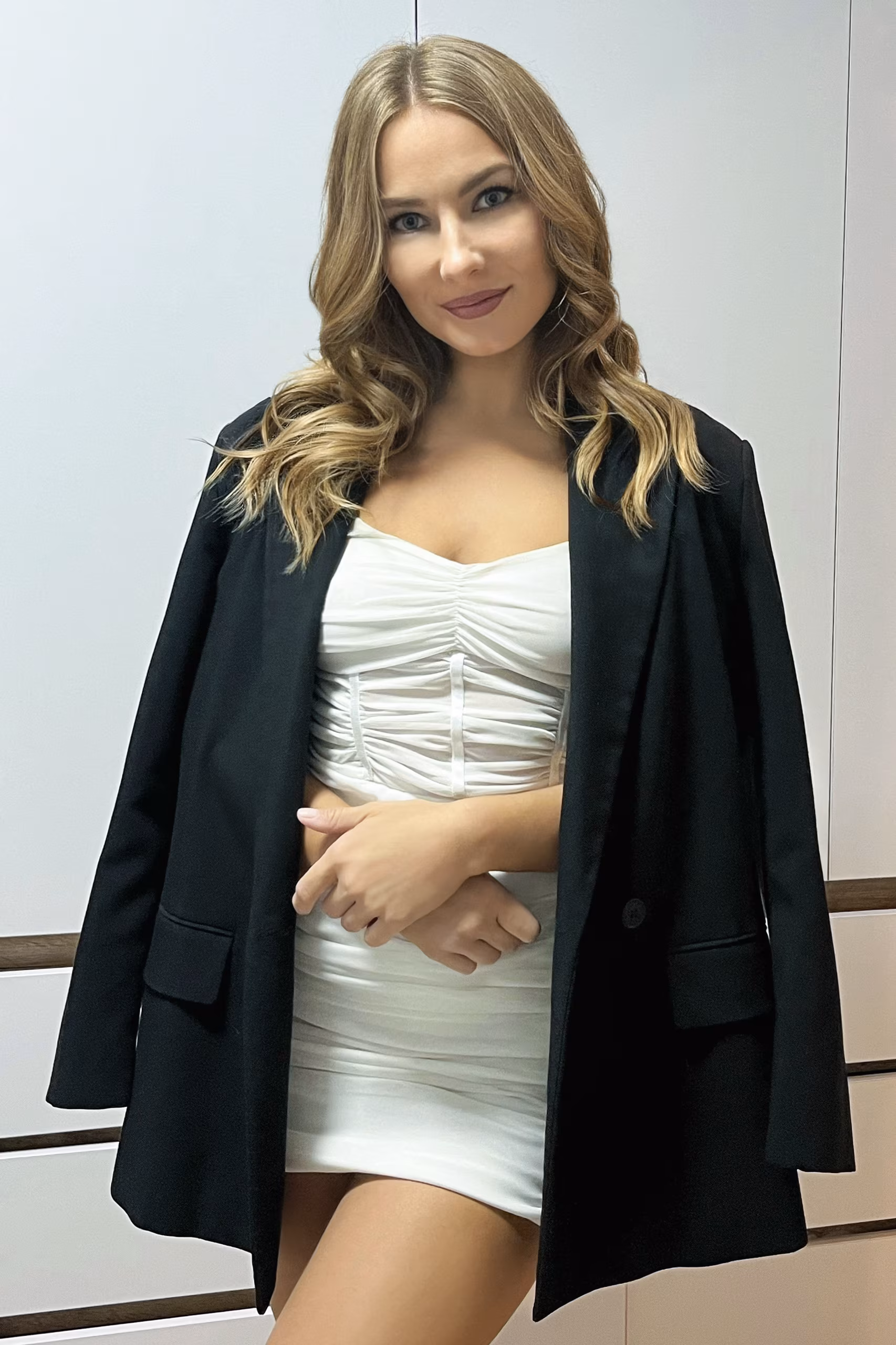 Alina 34 Kyiv  Ukraine I am dating man who is family oriented
