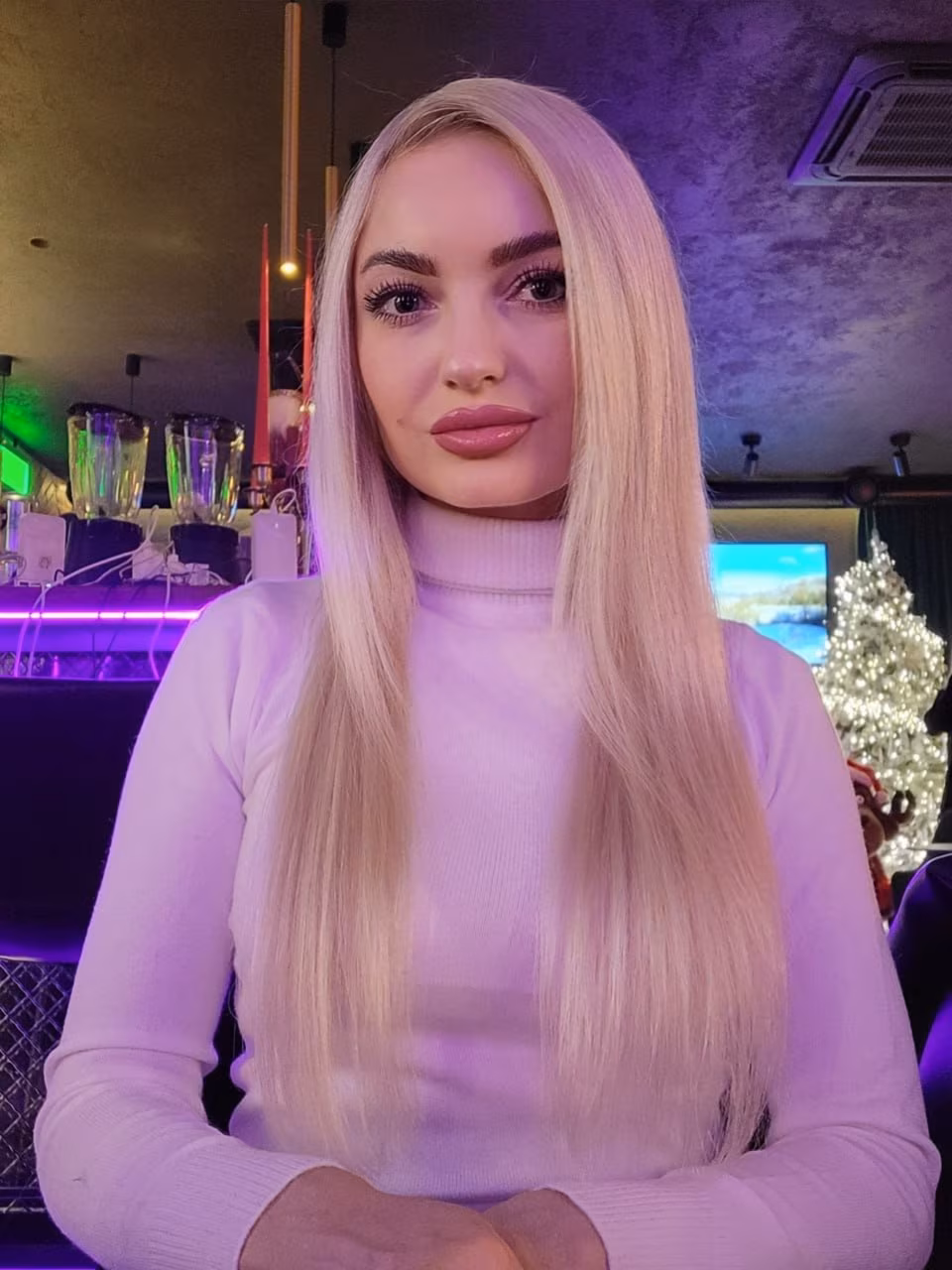Yulia 40 Dnipropetrovsk Ukraine Seeking a man to date for endless love