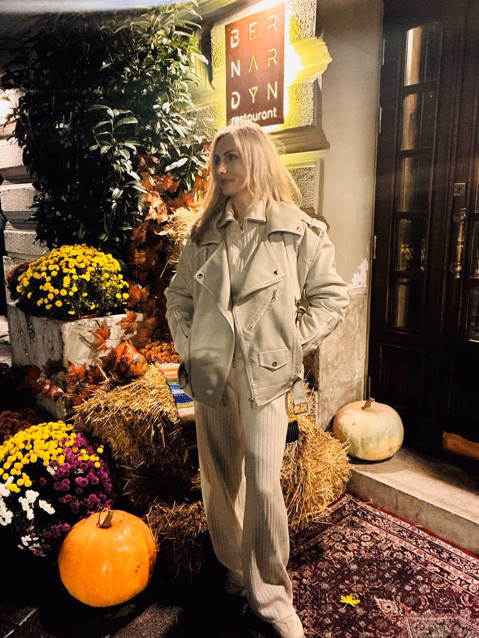 Oksana 51 Rivne Ukraine I am dating man for emotional connection