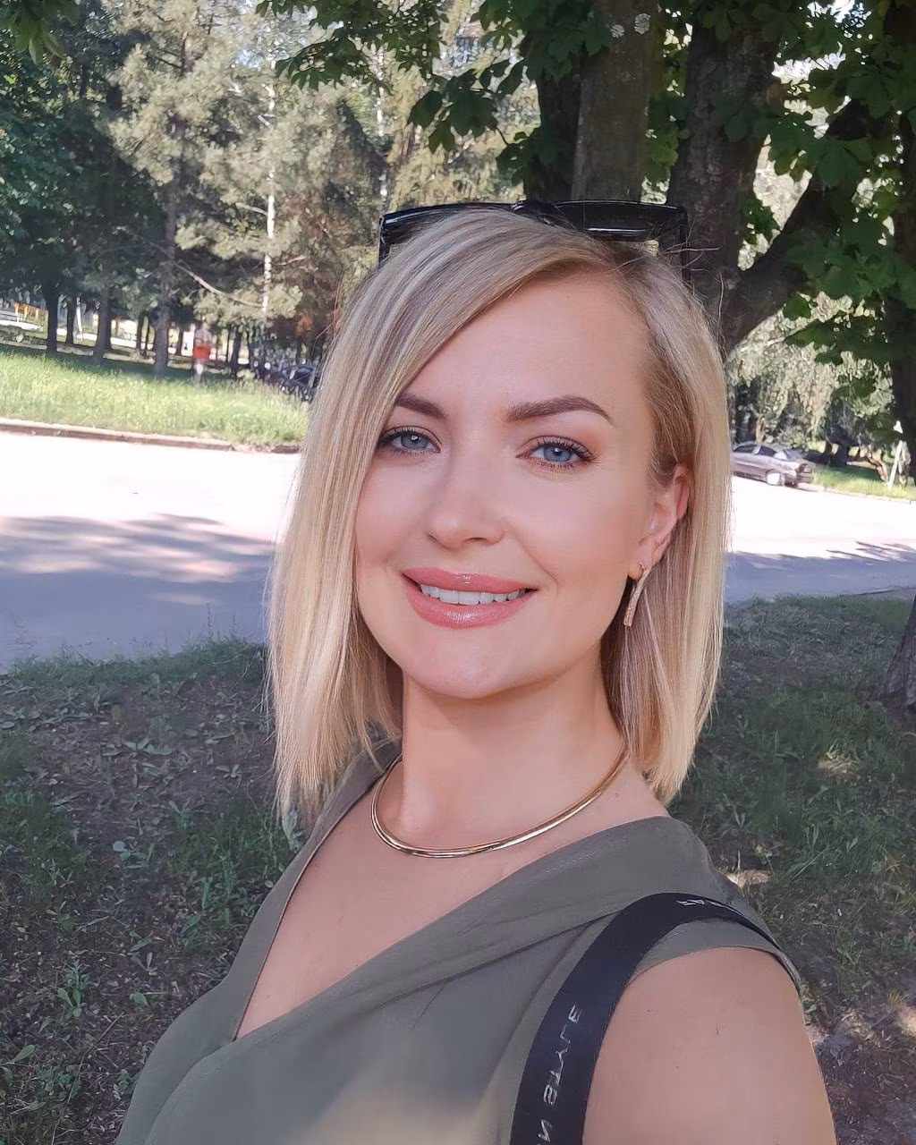 Jane 37 Kiev Ukraine Looking for a man to date and laugh together