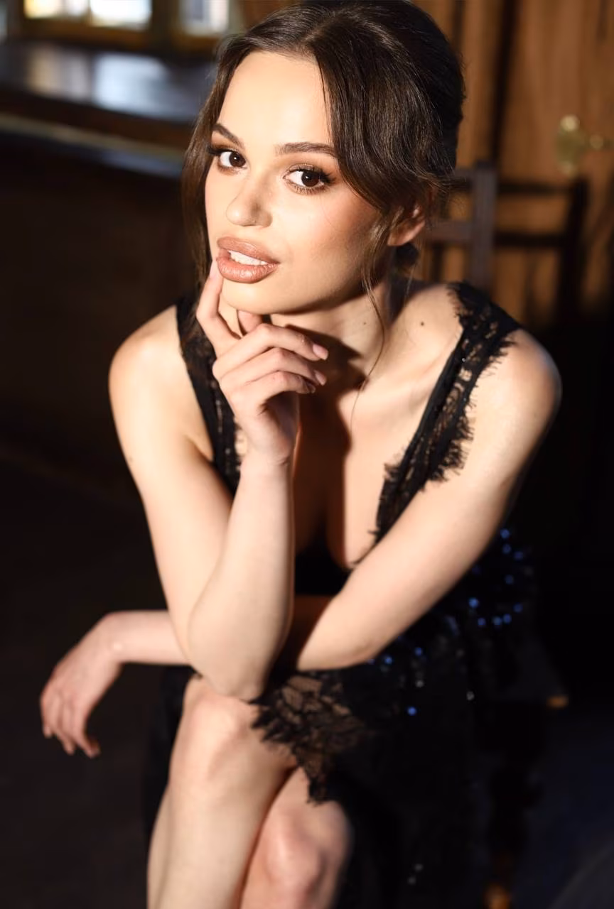Anastasiia 21 Kyiv Ukraine Ready to date a man who is reliable and true