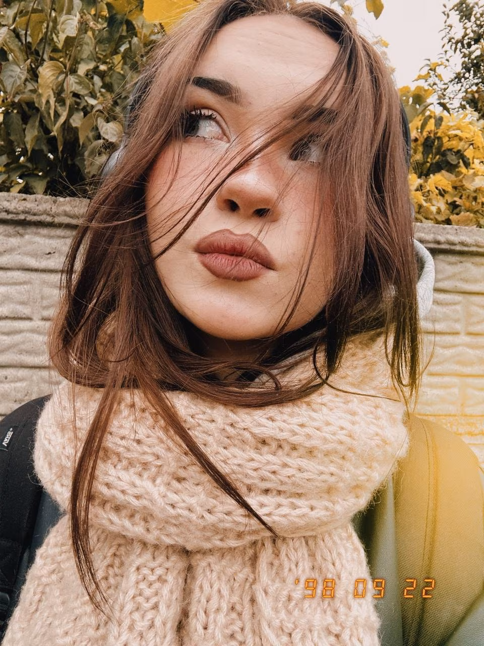 Yana 18 Lutsk Ukraine I am dating man for a loving partnership