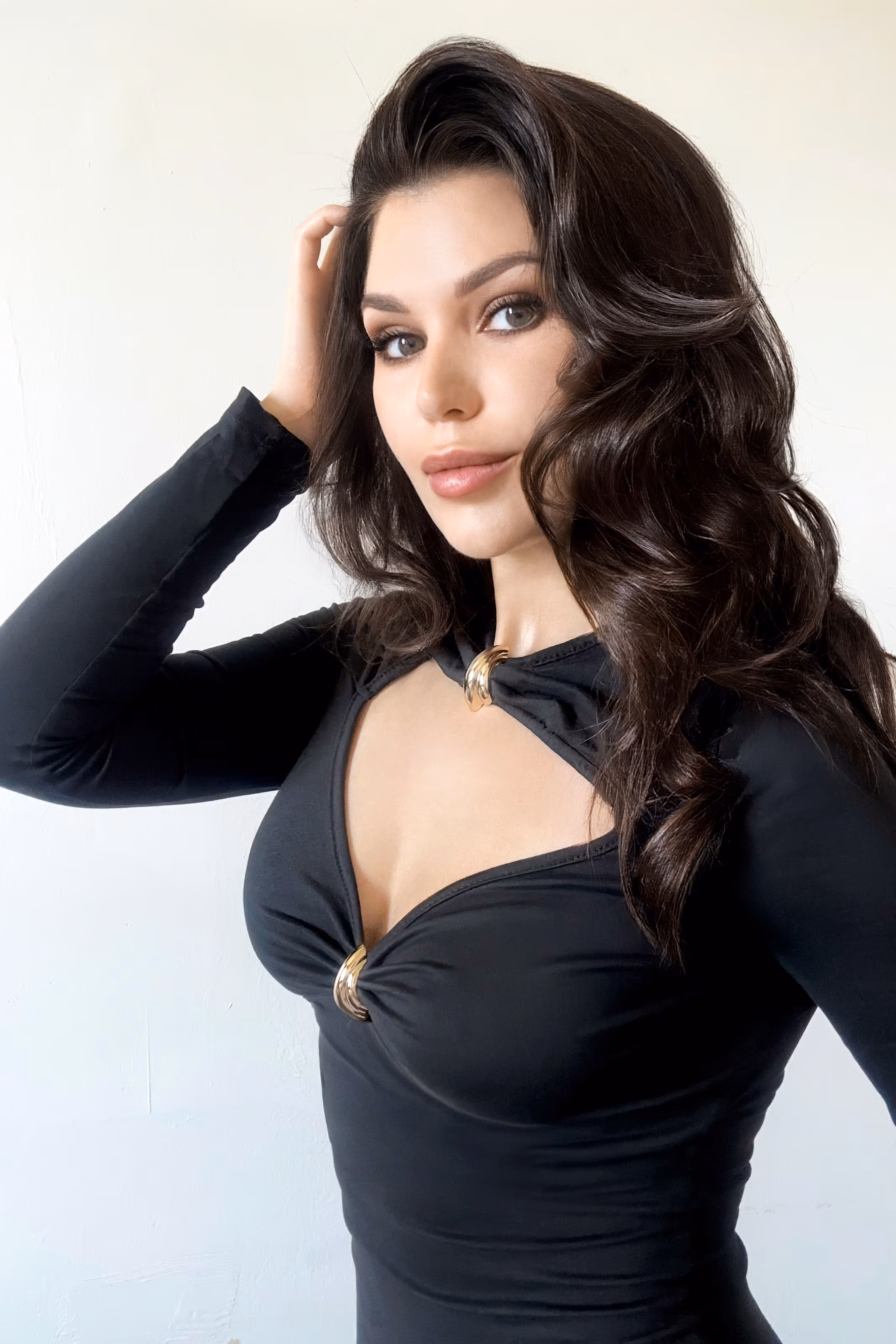 Alina 28 Brno Czech Republic I am dating man for laughter and joy