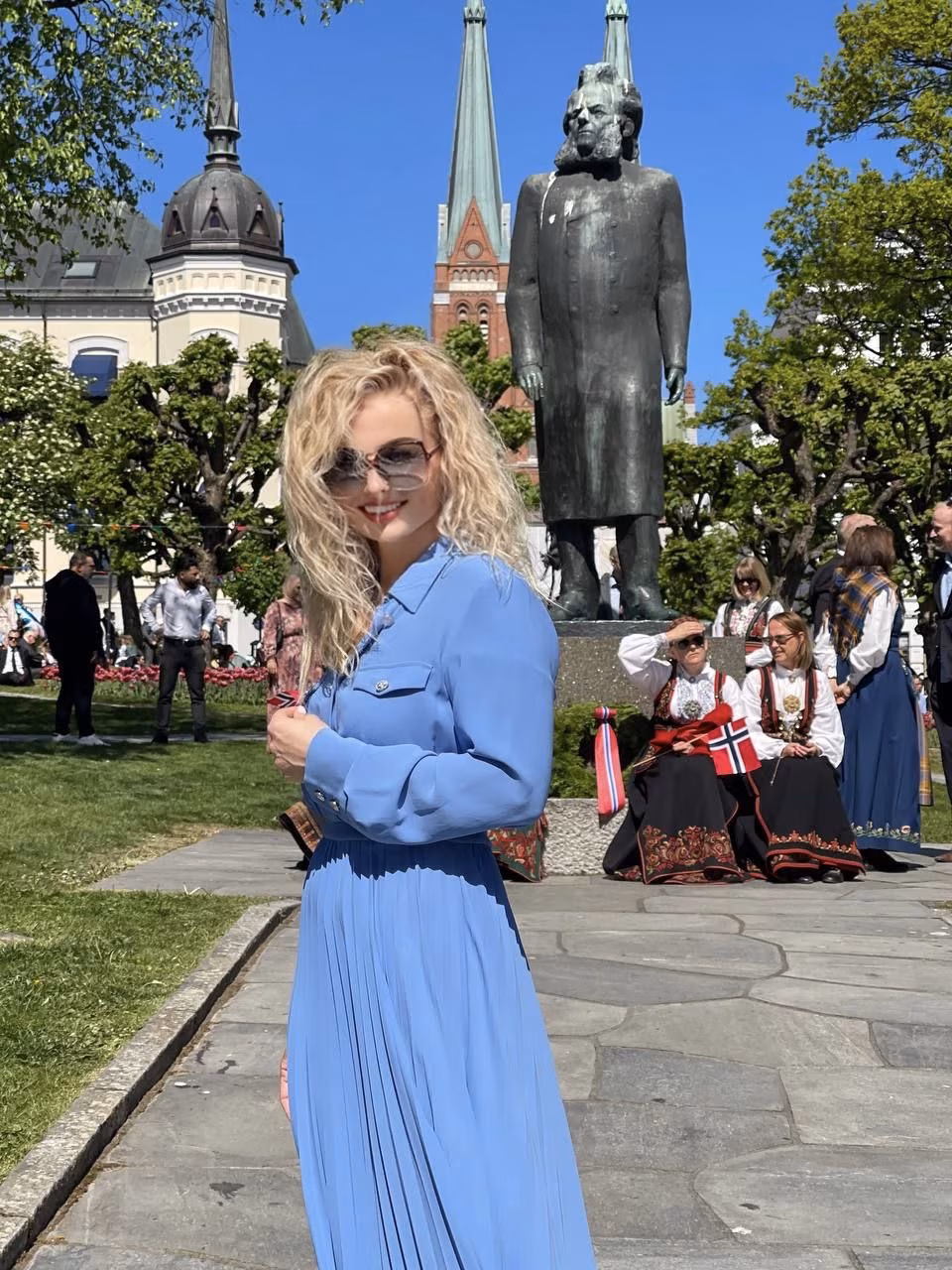 Ketino 46 Skien Norway I am dating man who is family oriented