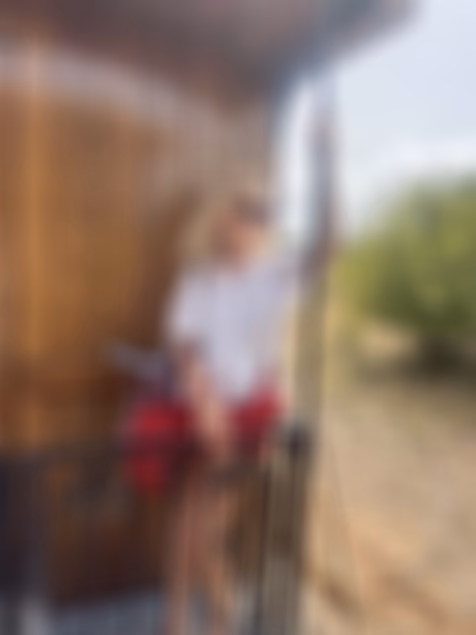 Ketino 46 Skien Norway I am dating man who is family oriented
