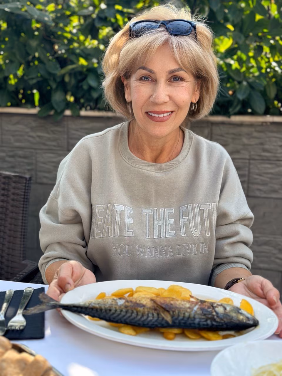 Elena 65 Nikolaev Ukraine I am dating man who is mature