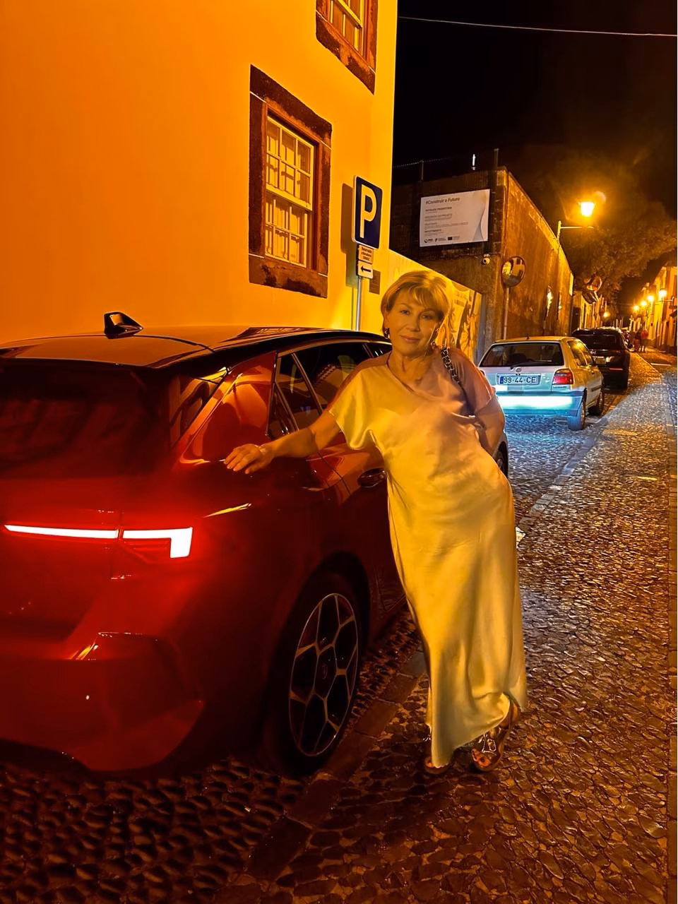 Elena 65 Nikolaev Ukraine I am dating man who is mature