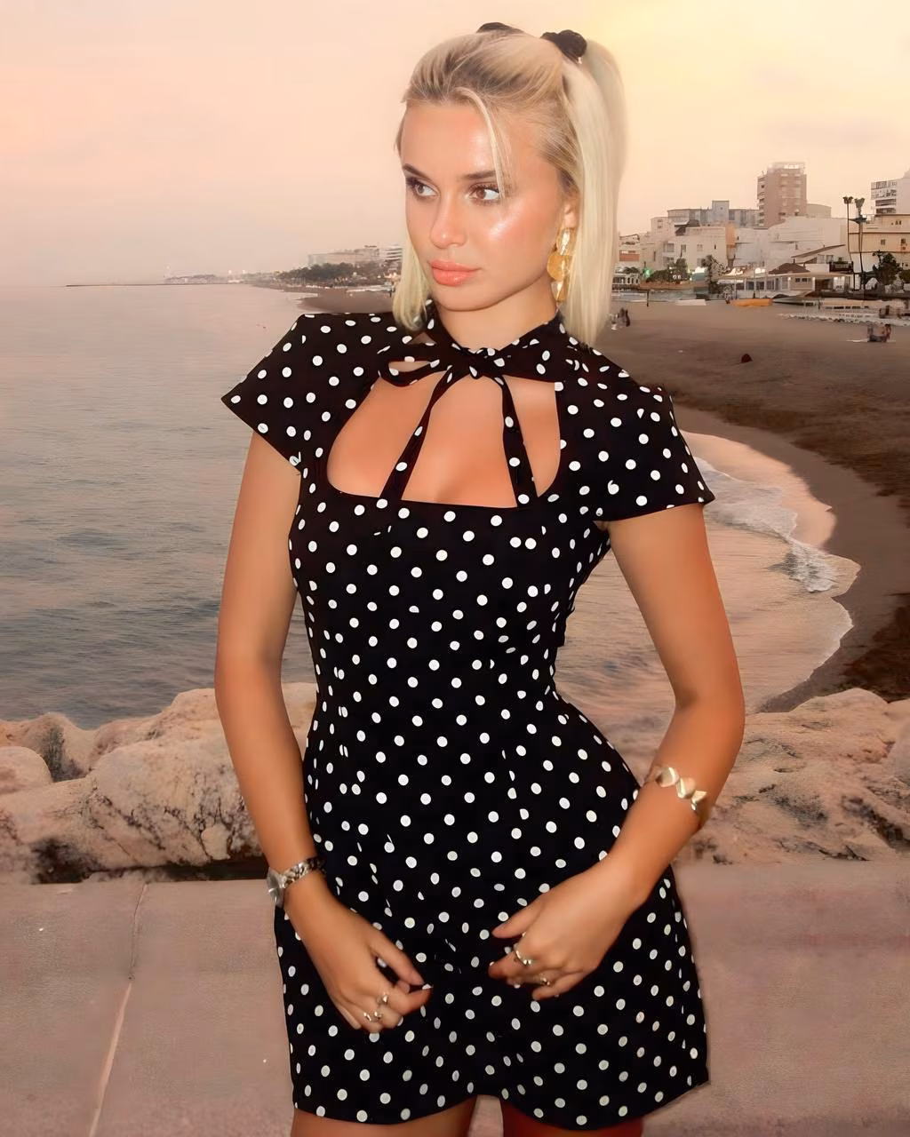 Daria 19 Kiev Ukraine I am dating man who makes me feel special