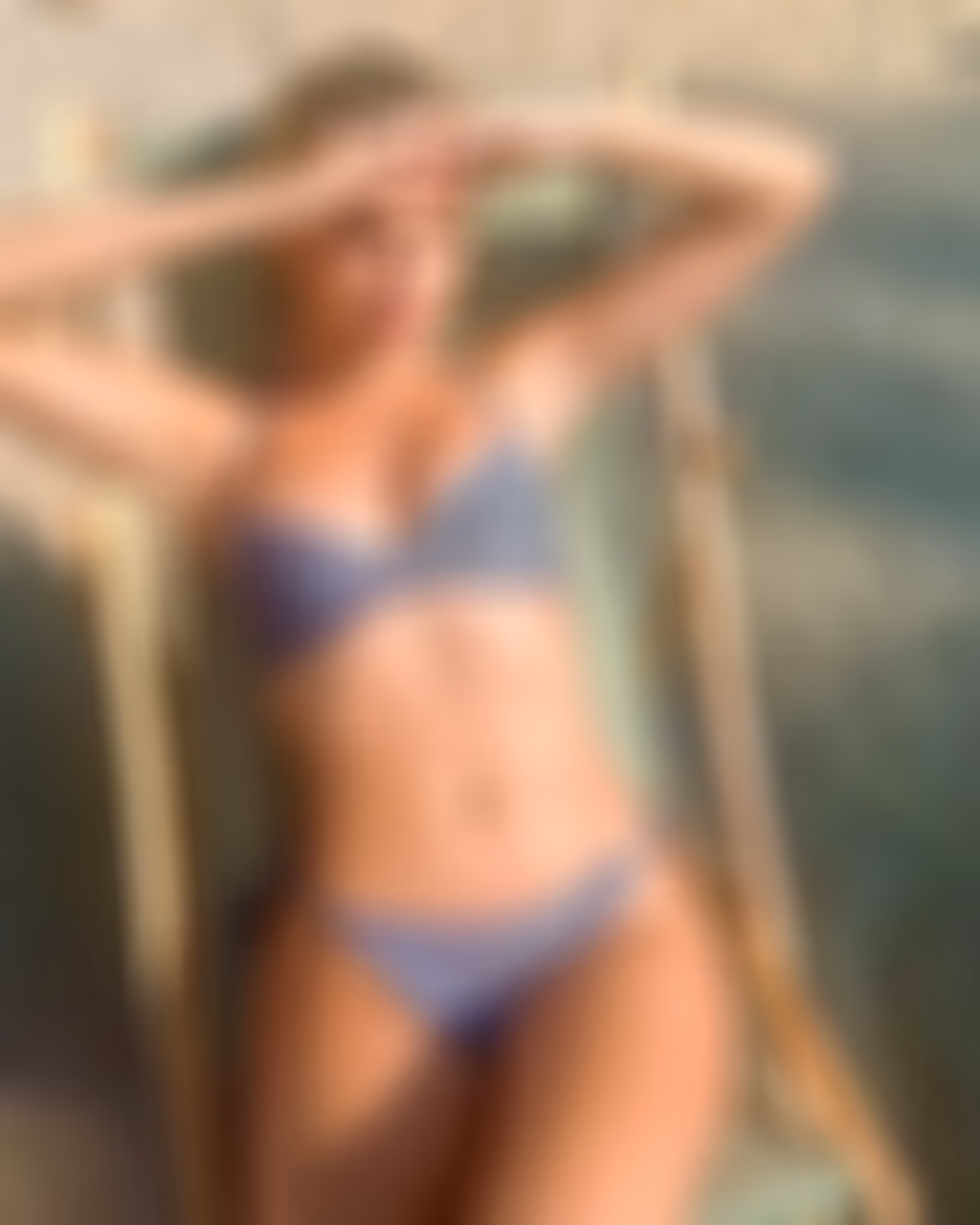 Daria 19 Kiev Ukraine I am dating man who makes me feel special