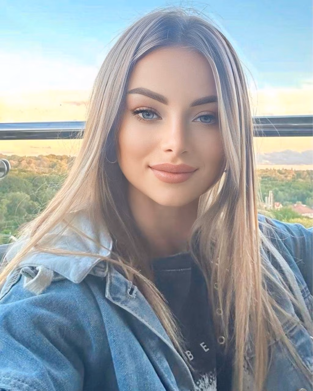 Anna 35 Ivano-Frankivsk Ukraine I am dating man who shares my values