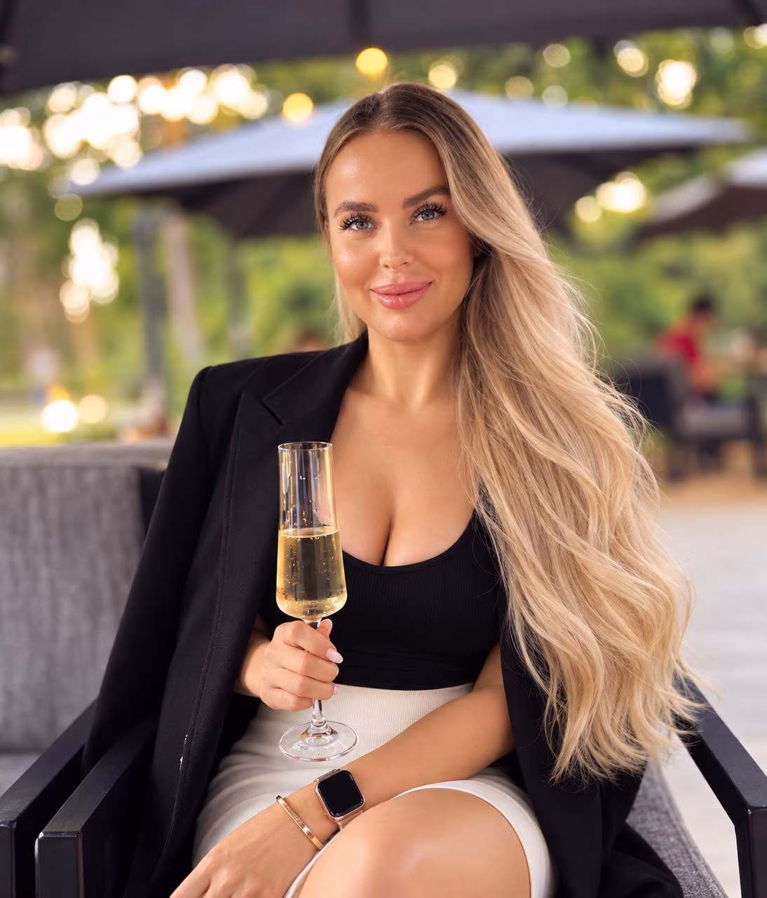Alena 45 Kyiv Ukraine I want to date a man who is devoted