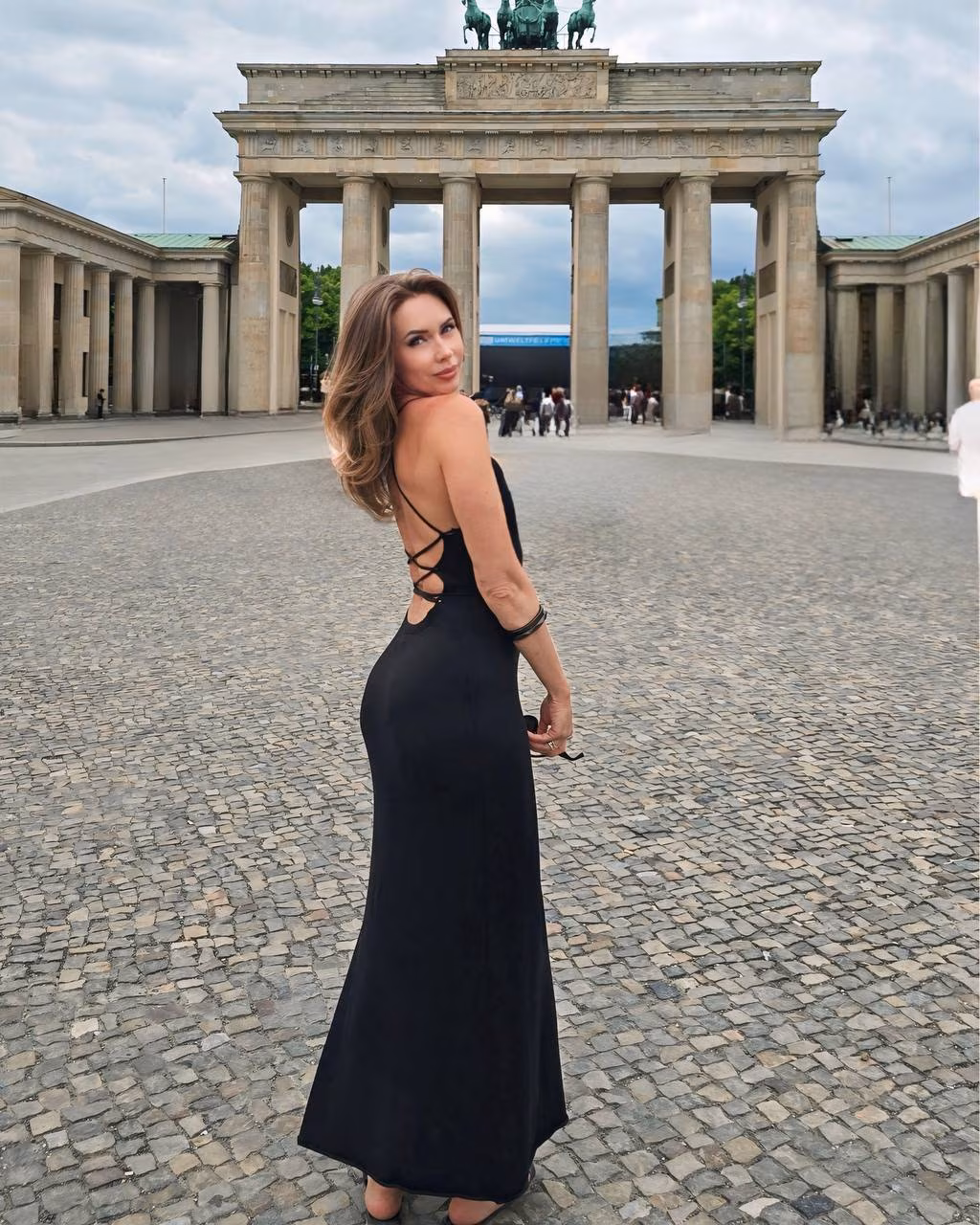 Marianna 48 Odessa Ukraine I want to date a man who is devoted