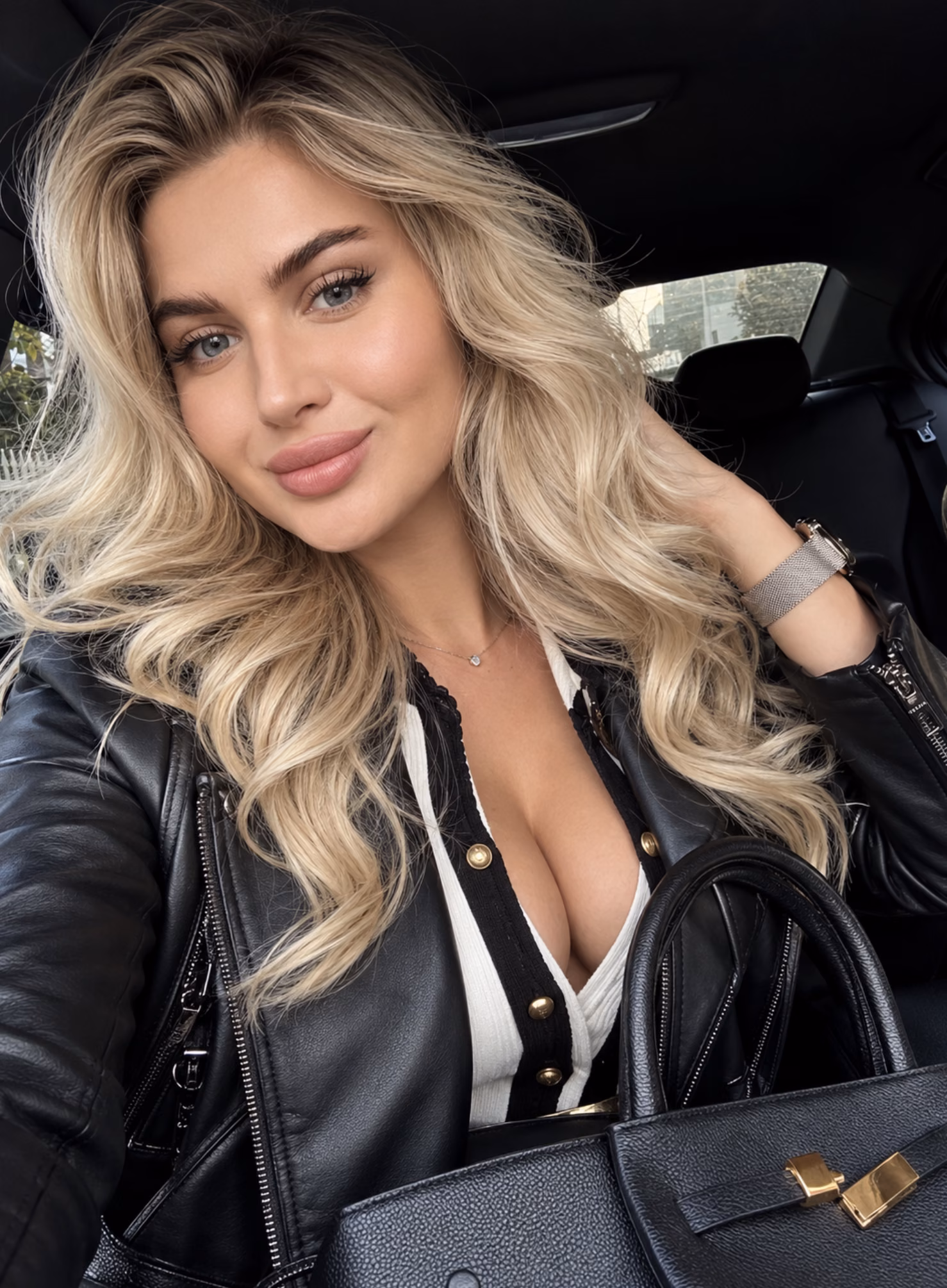 Karyna 26 Vienna Austria I want to date a man who is educated