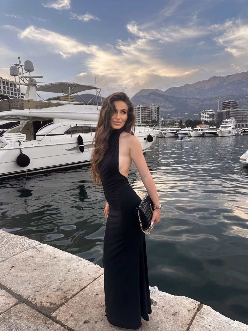 Diana 21 Kyiv Ukraine I want to date a man who is patient