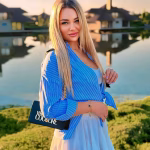 Daria 34 Zaporizhzhia Ukraine Looking for a man to date and be proud of