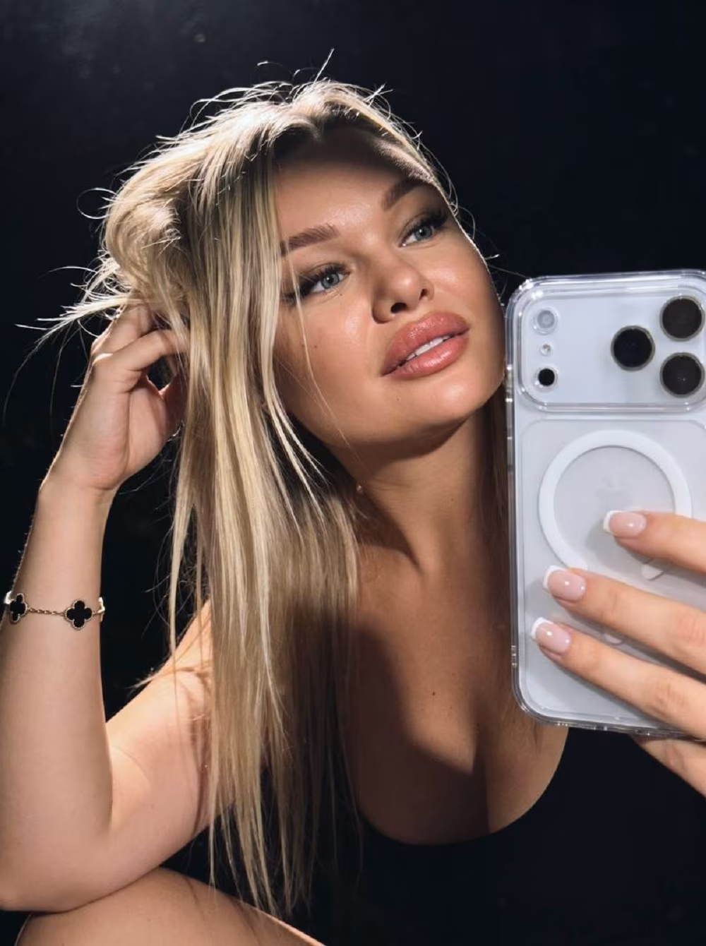 Daria 34 Zaporizhzhia Ukraine Looking for a man to date and be proud of