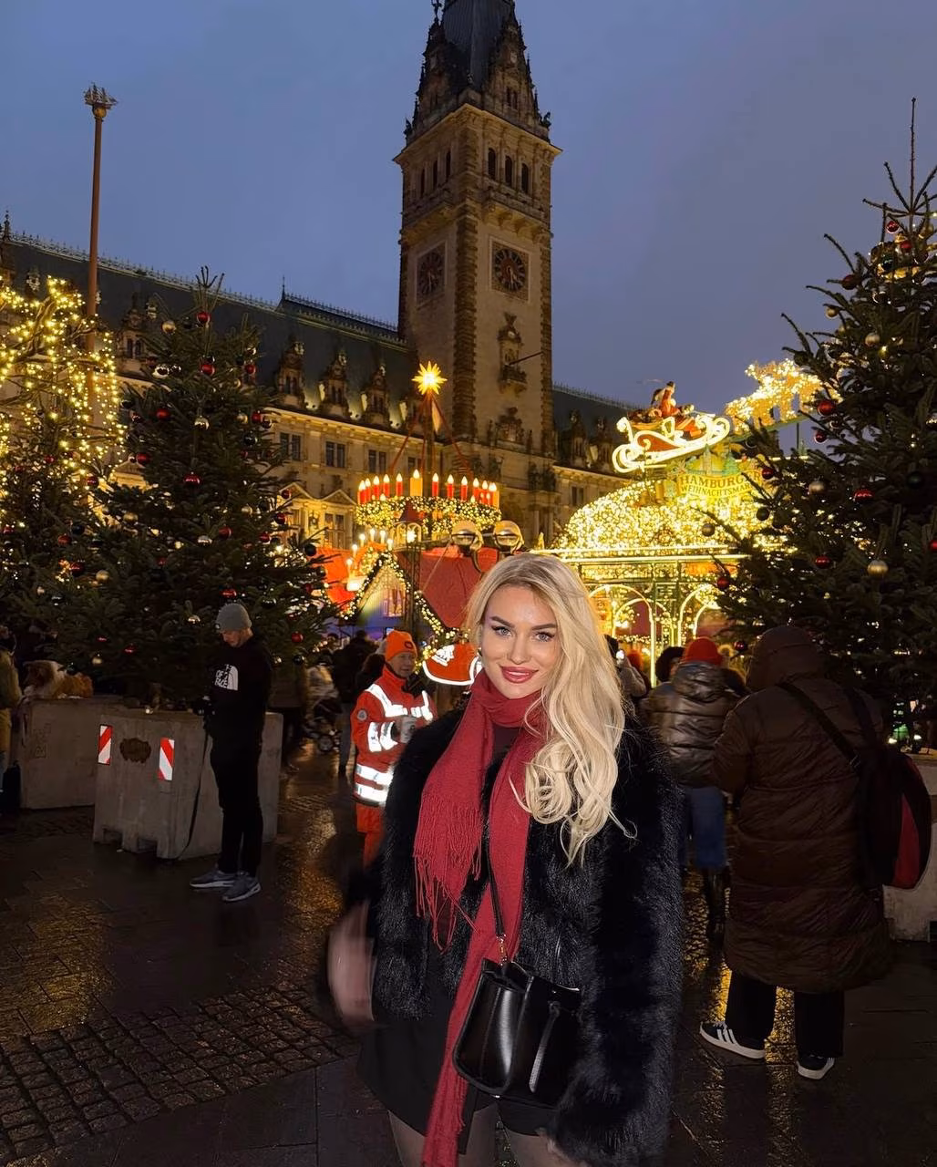 Elina 32 Hamburg Germany Looking for a man to date and build dreams