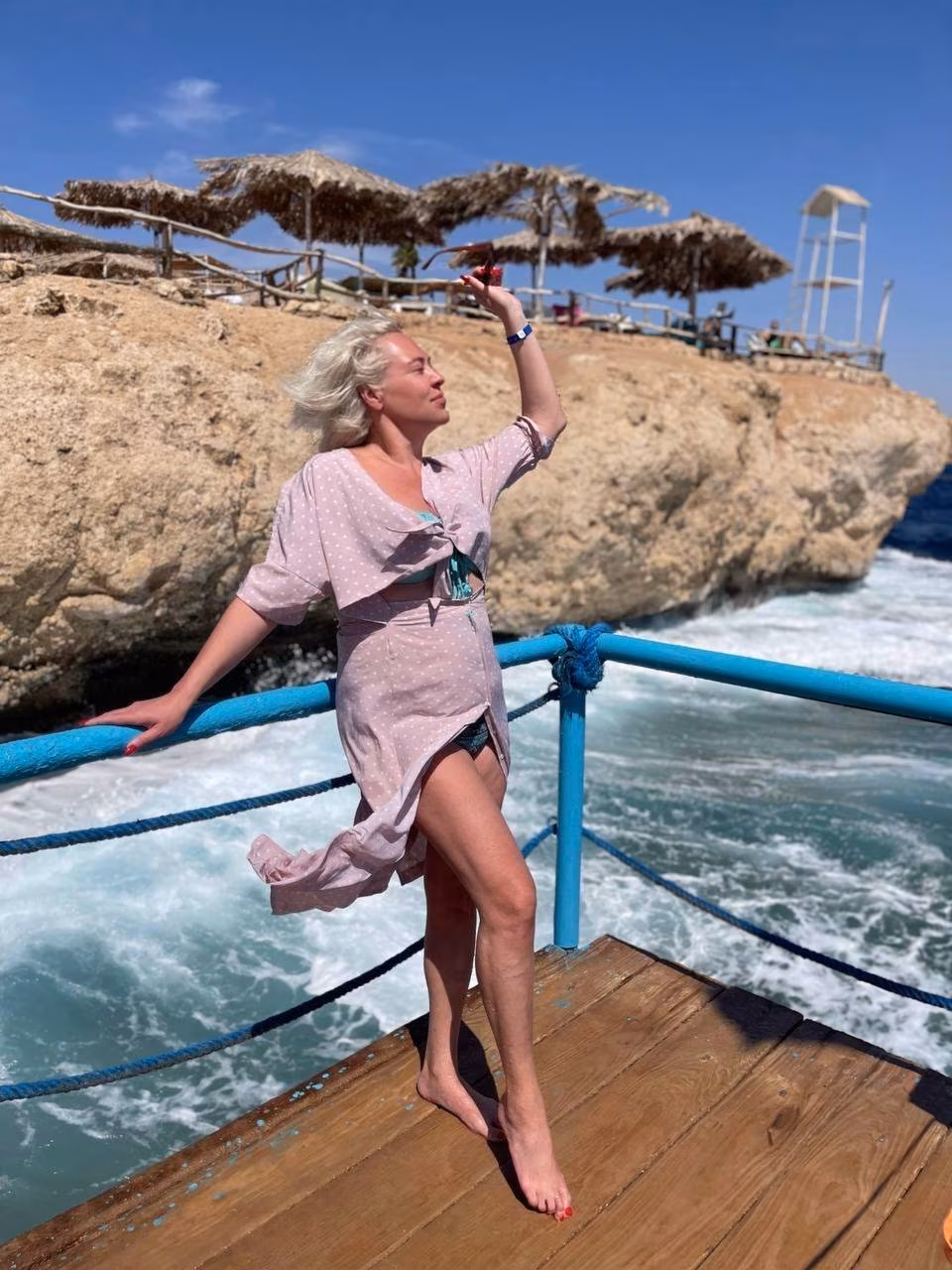 Victoria 51 Berlin Germany Looking for a man to date and build dreams
