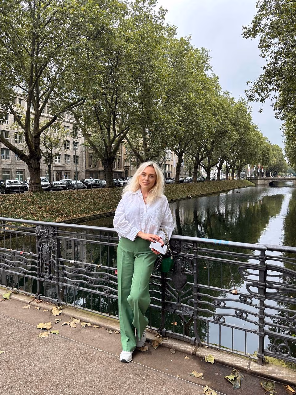 Victoria 51 Berlin Germany Looking for a man to date and build dreams