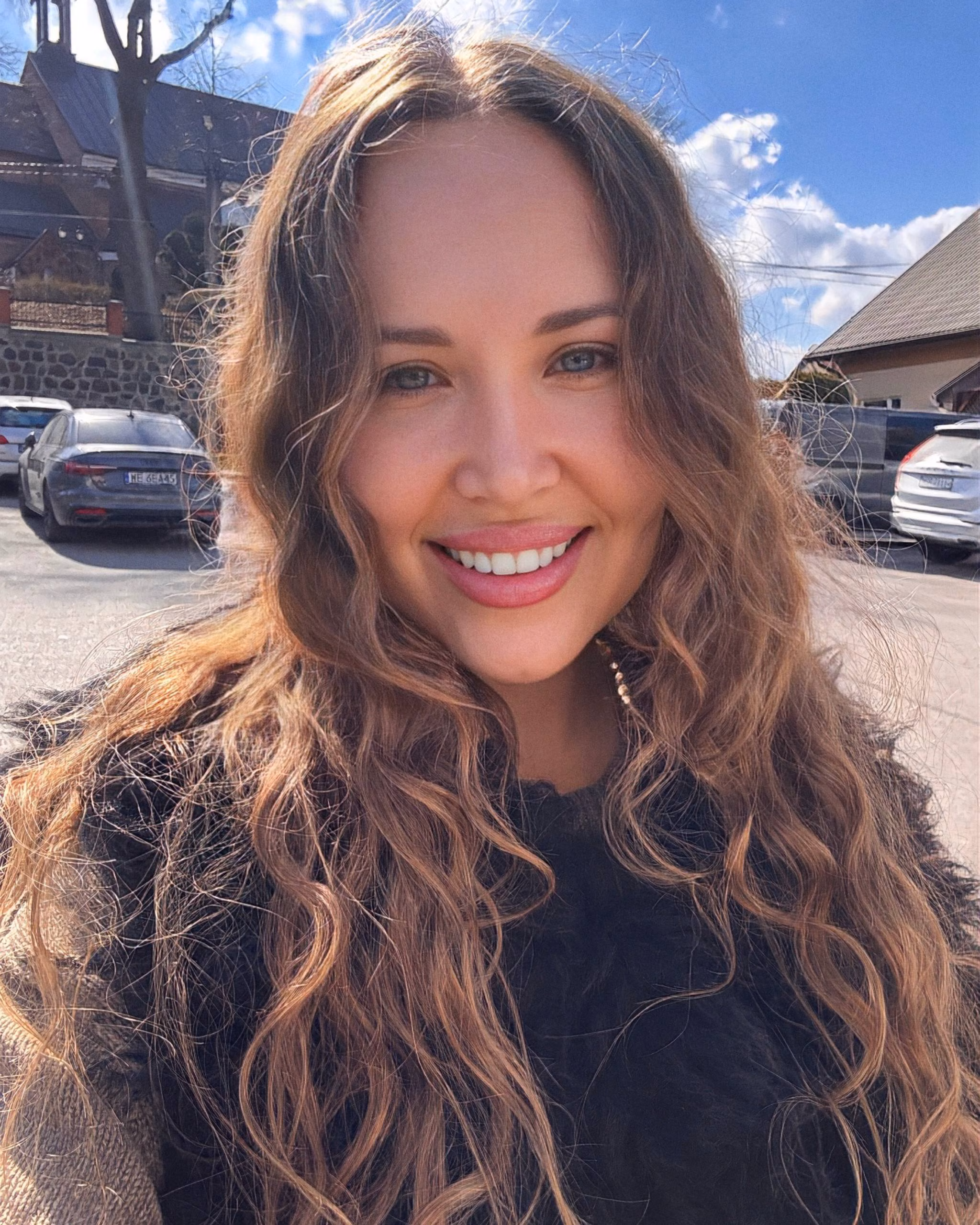 Valeriia 37 Warsaw Poland Looking for a man to date and feel safe