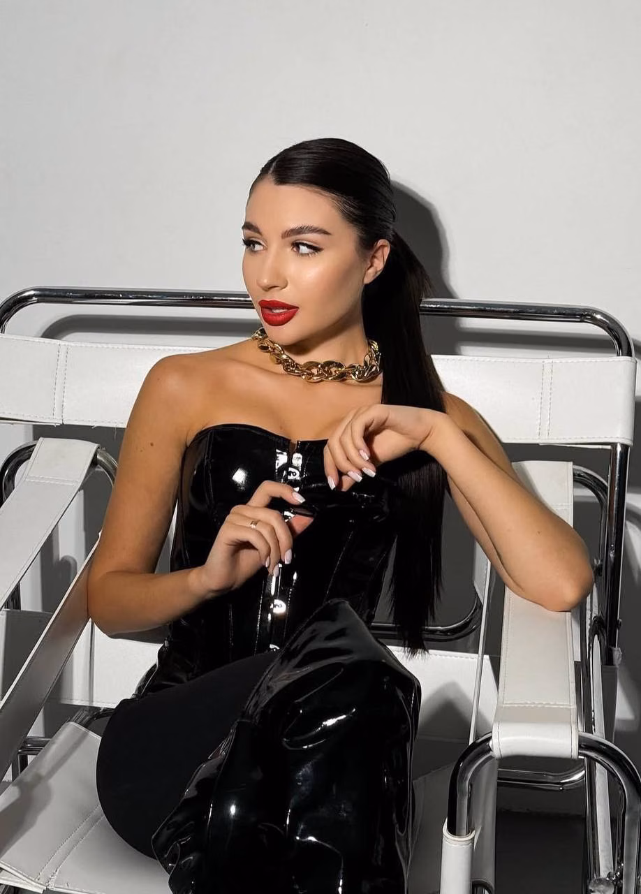 Olha 28 Kiev Ukraine Looking for a man to date and feel safe