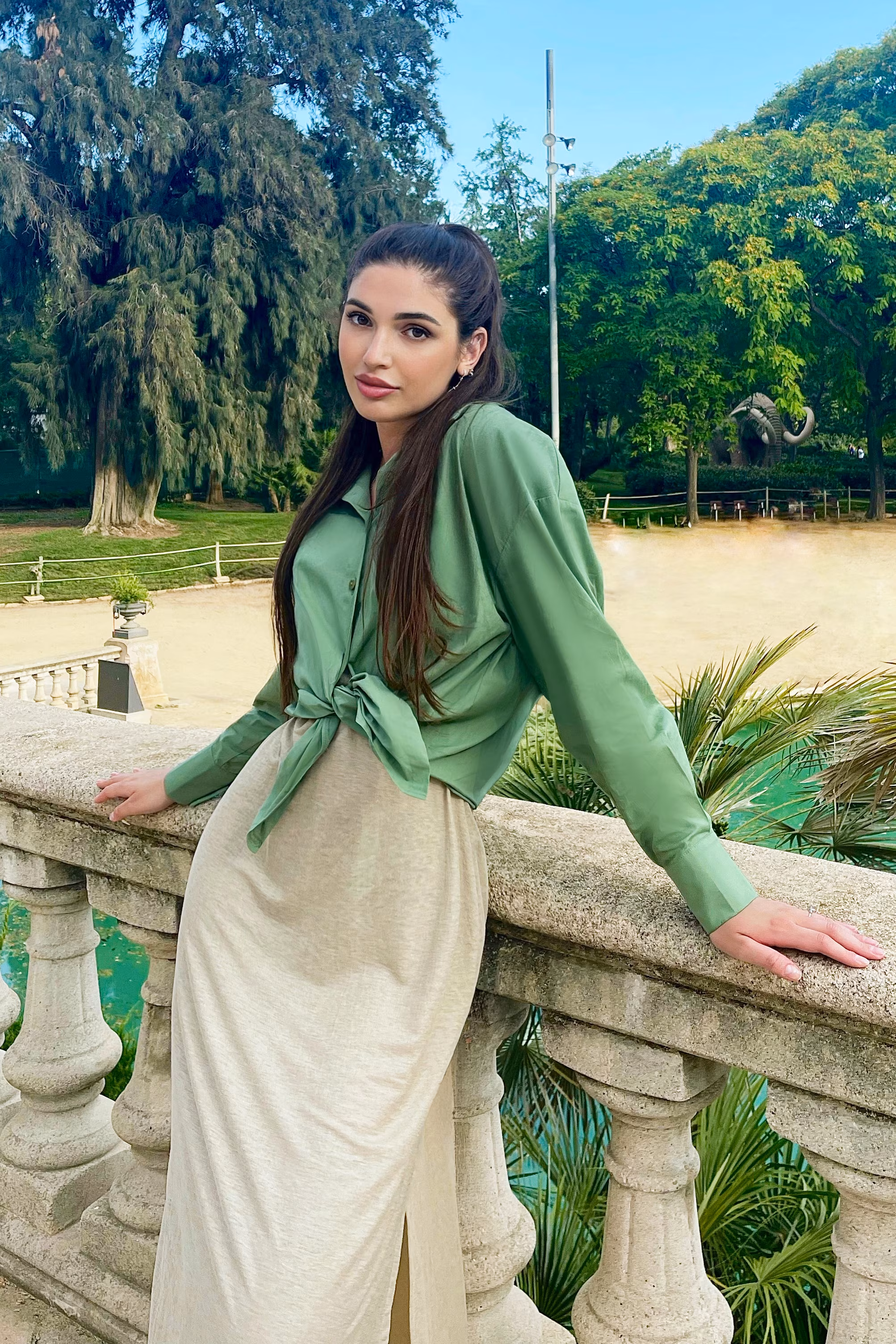 Karina 26 Kyiv Ukraine Looking for a man to date and feel safe