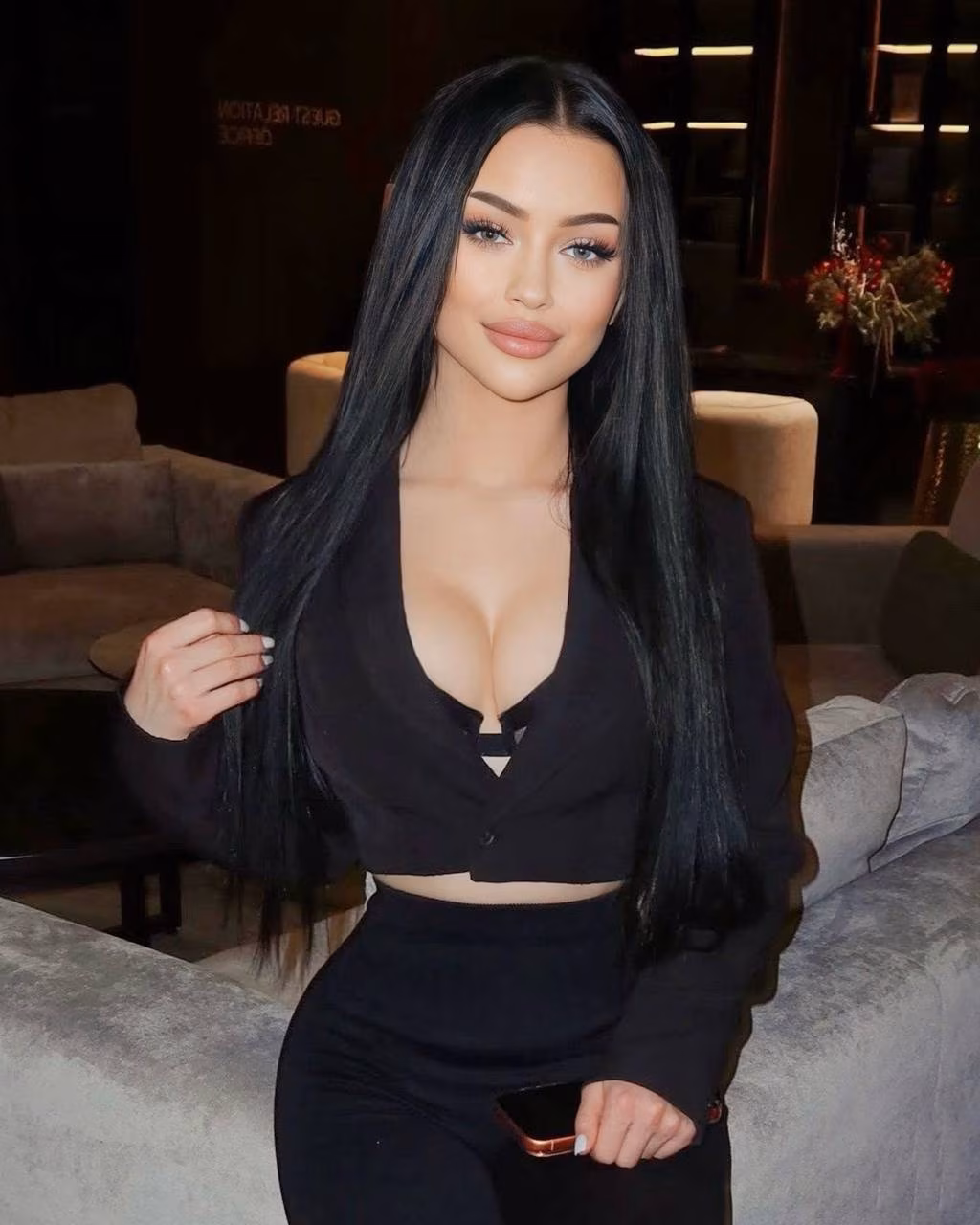 Valeriia 18 Vinnytsia Ukraine Looking for a man to date and laugh together