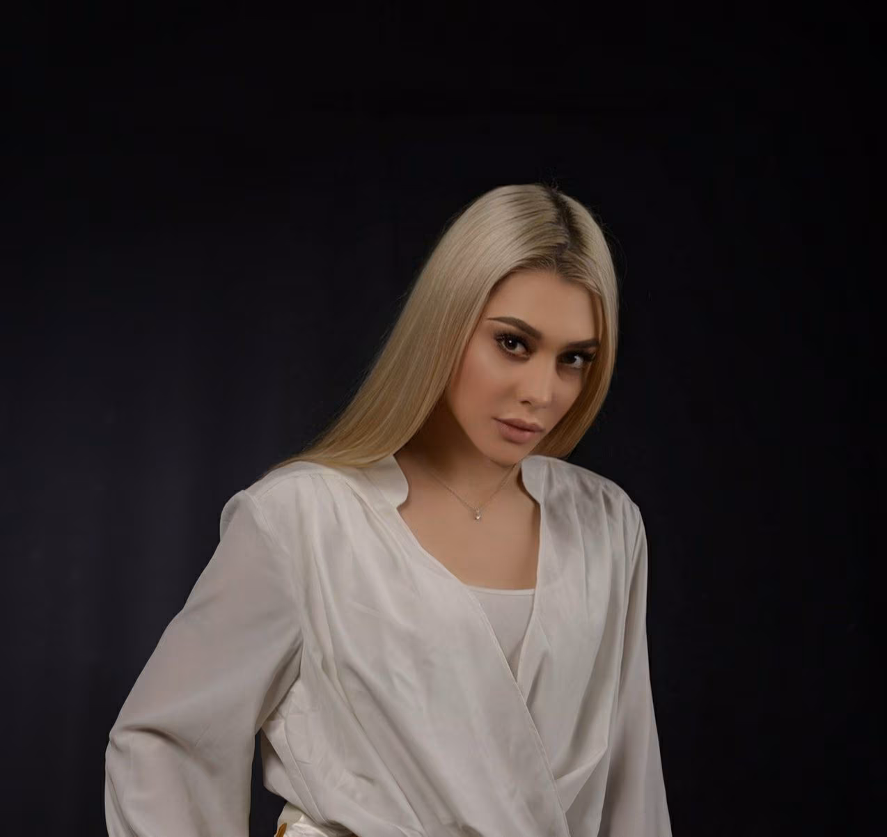 Olga 25 Kazan' Russia Looking for a man to date and share dreams