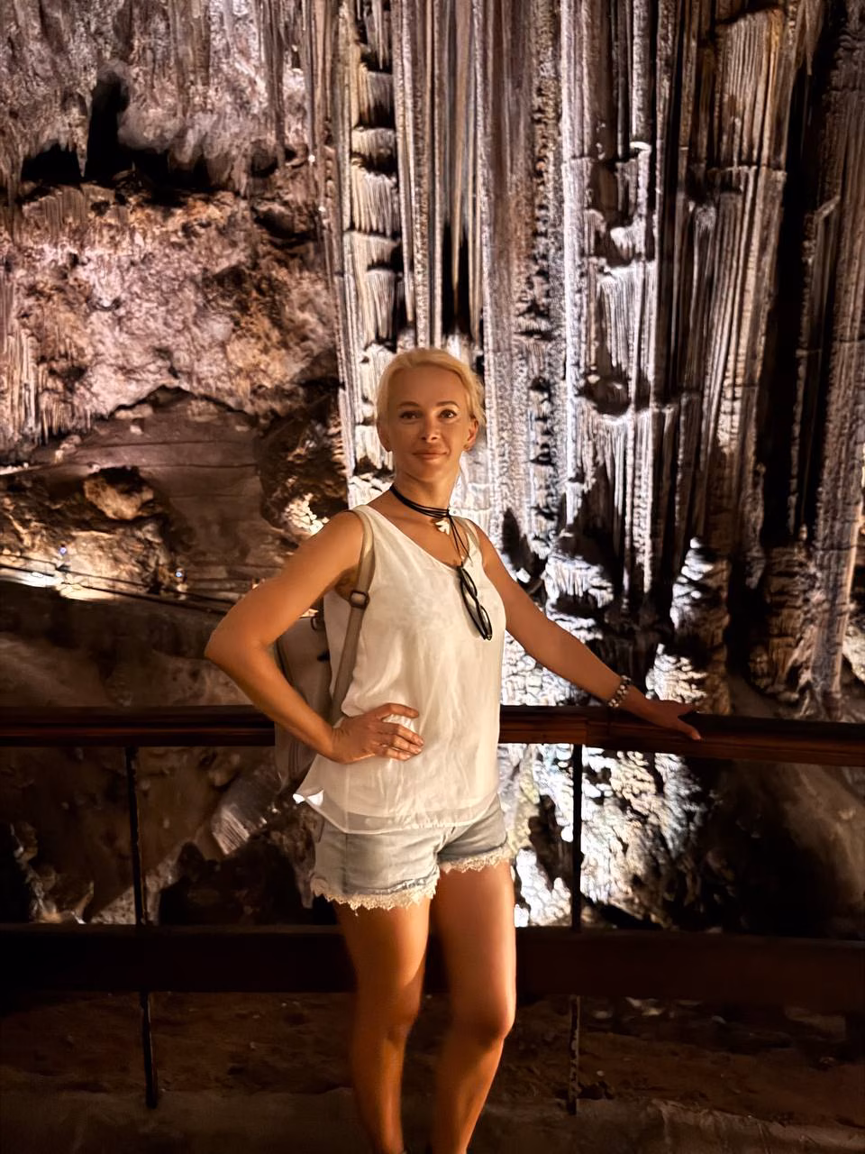 Olena 42 Benalmadena Spain Looking for a man to date and share hobbies
