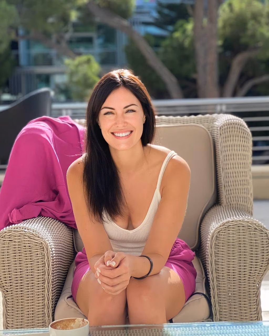 Anna 47 Kyiv   Ukraine Looking for a man to date and travel together