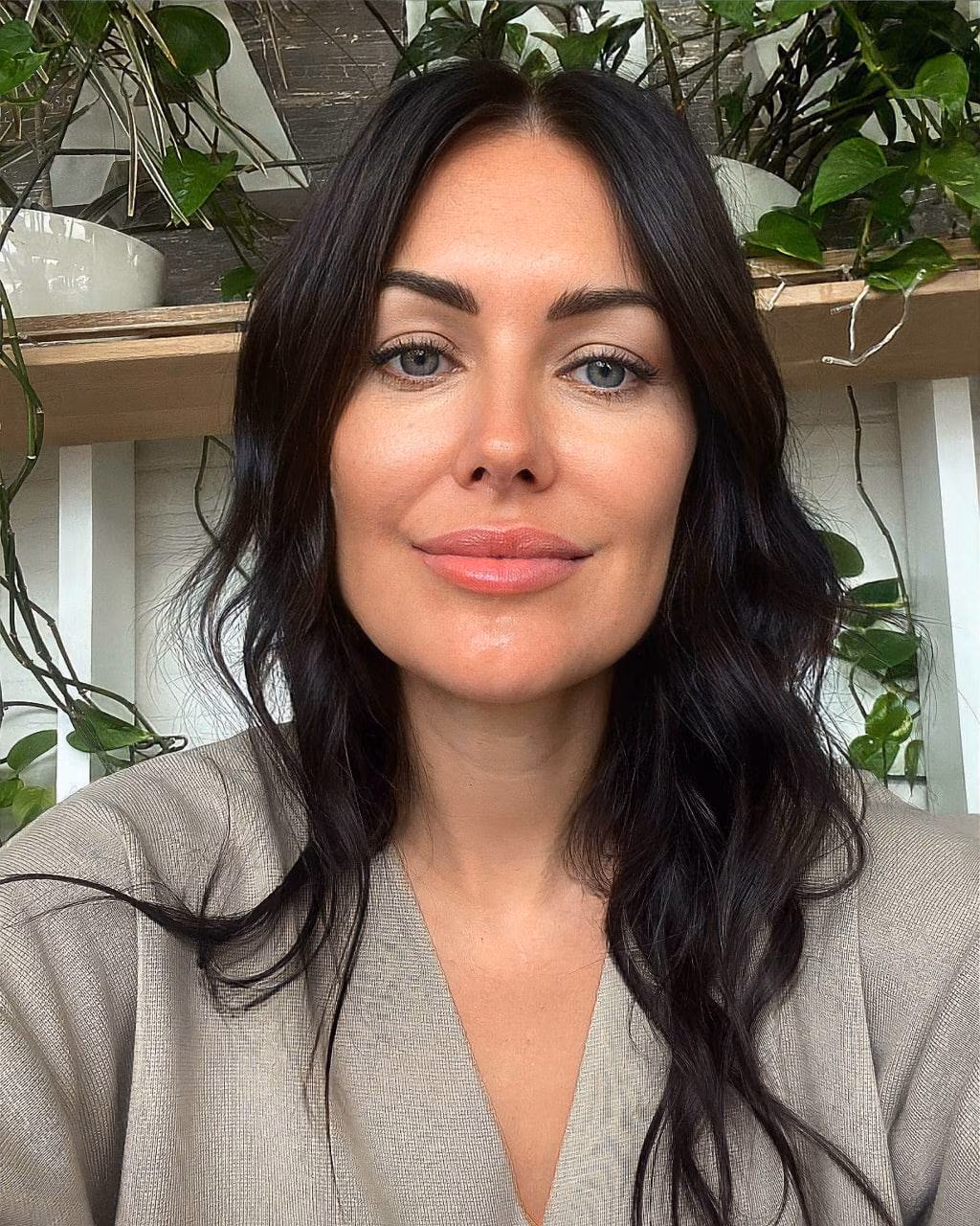 Anna 47 Kyiv   Ukraine Looking for a man to date and travel together