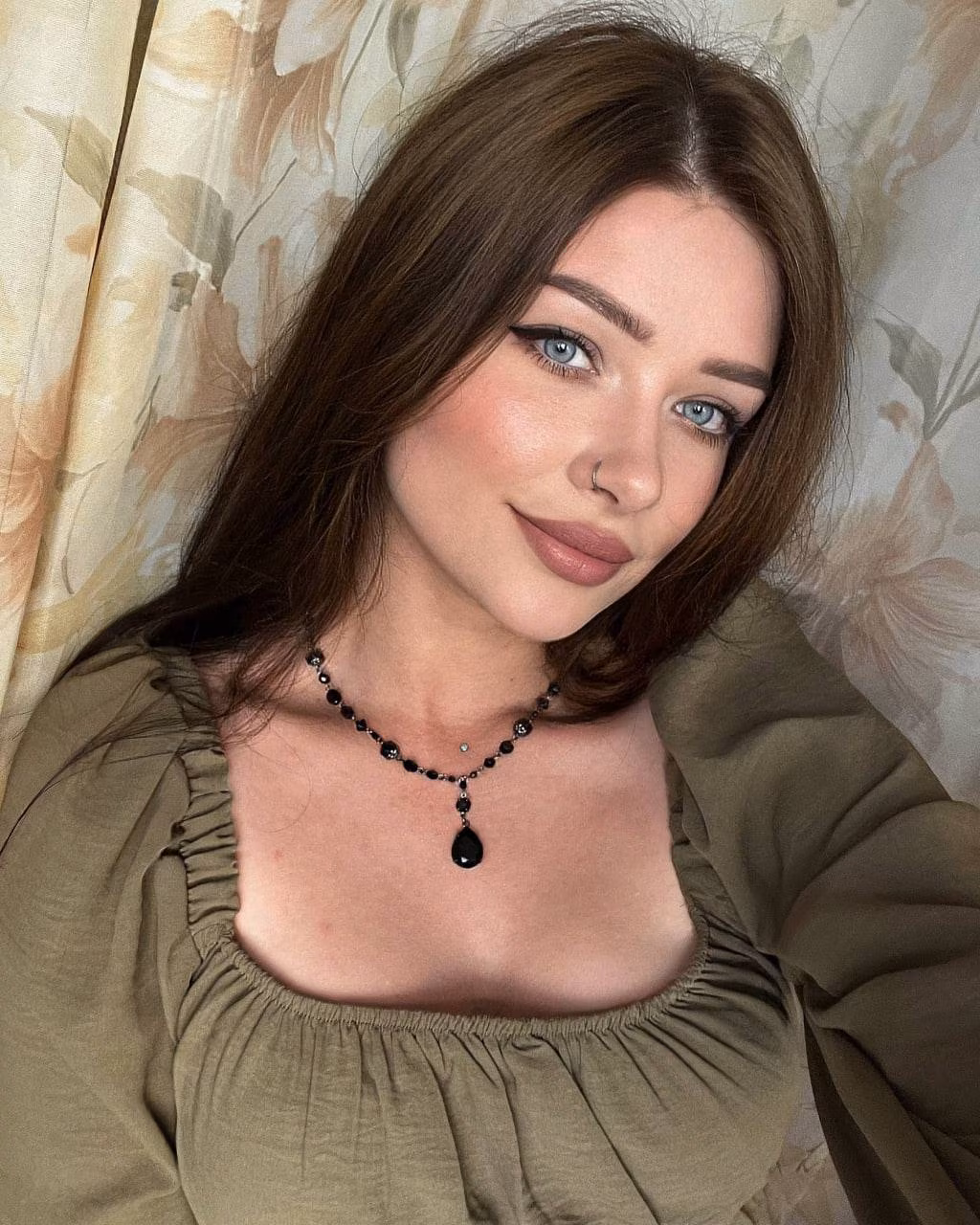 Lilianna-Mariia 25 Lviv Ukraine Ready to date a man who is protective