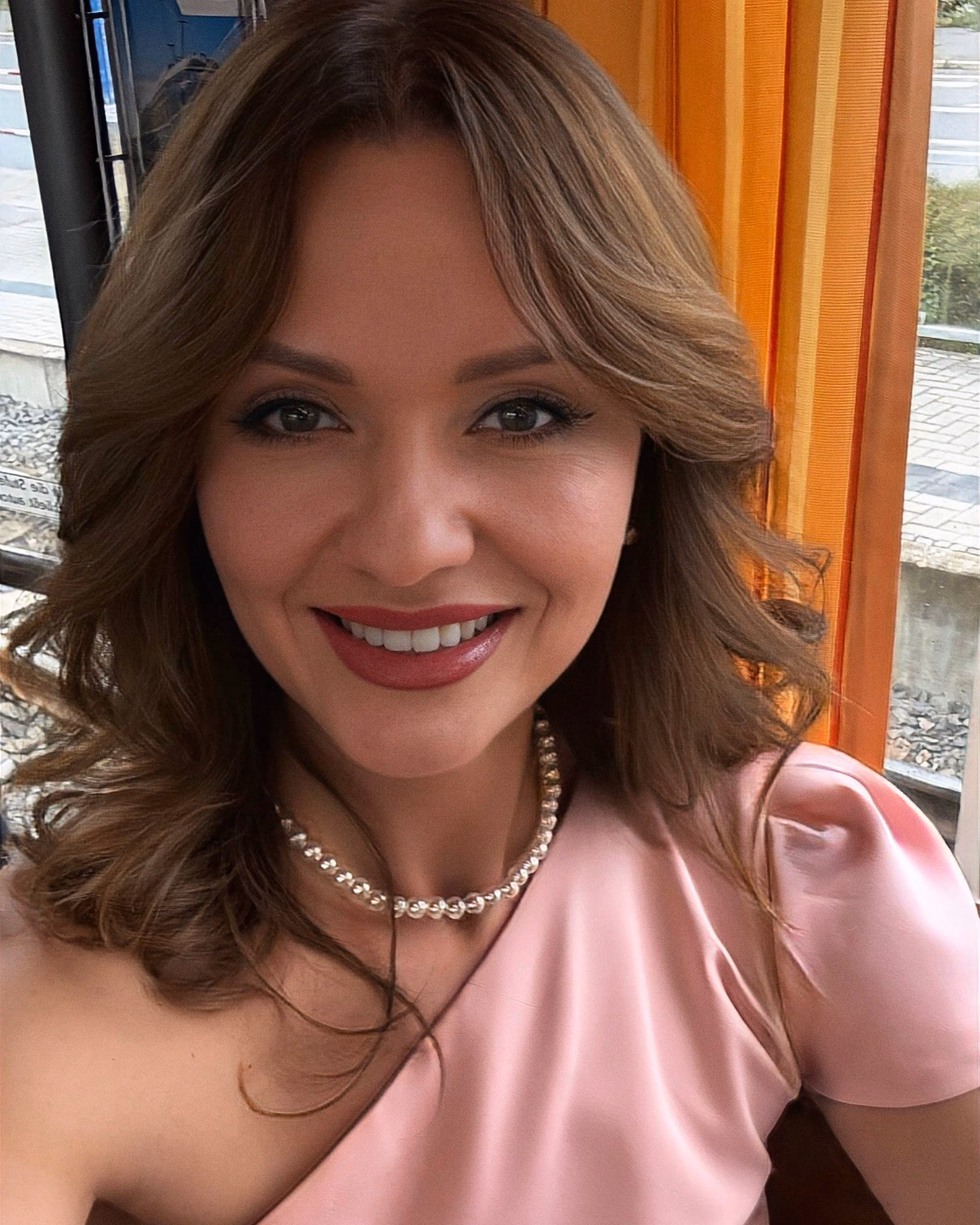 Anna 39 Düsseldorf Germany Ready to date a man who is understanding
