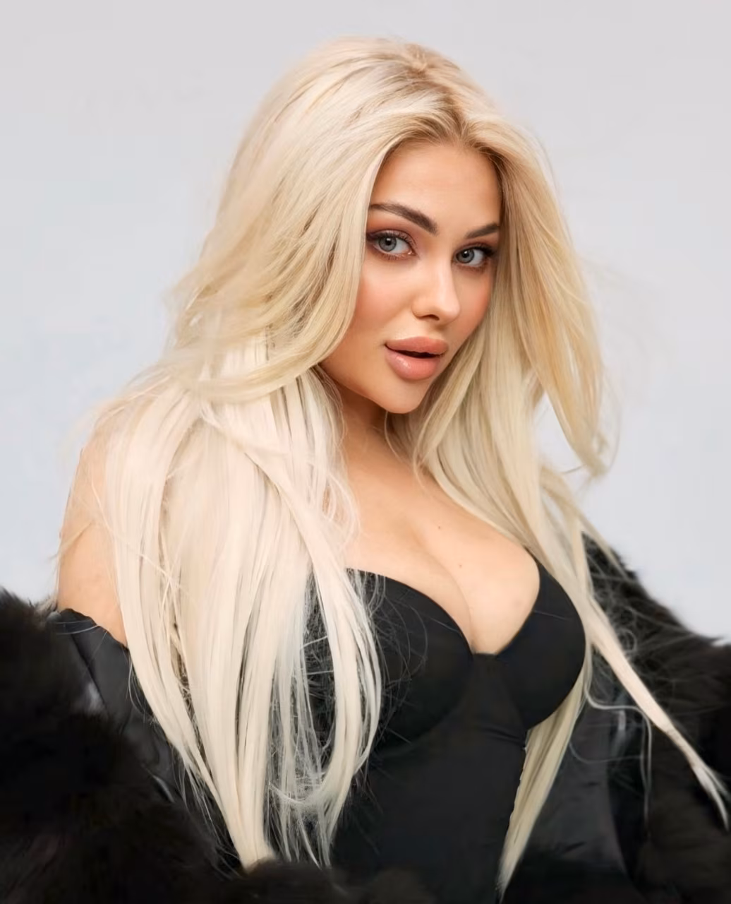 Liliya 24 Kyiv Ukraine Ready to date a man who makes me happy