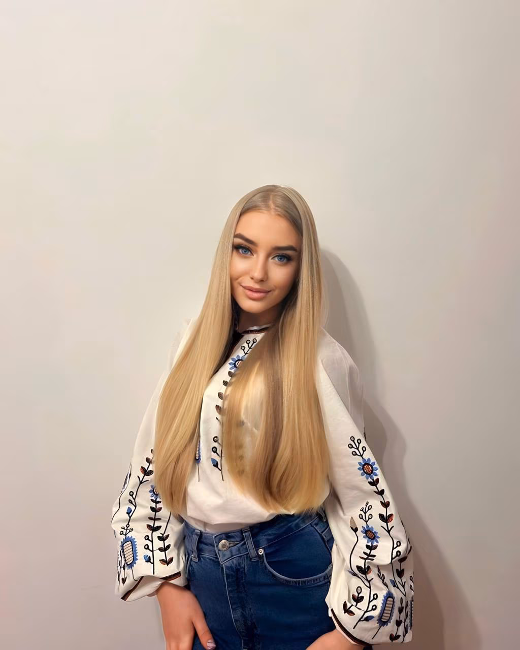Olha 22 Kyiv Ukraine Seeking a man to date for a wonderful life