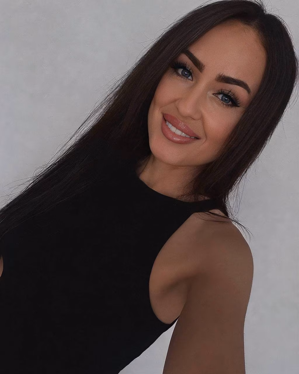 Irina 35 Kyiv  Ukraine Seeking a man to date with strong principles