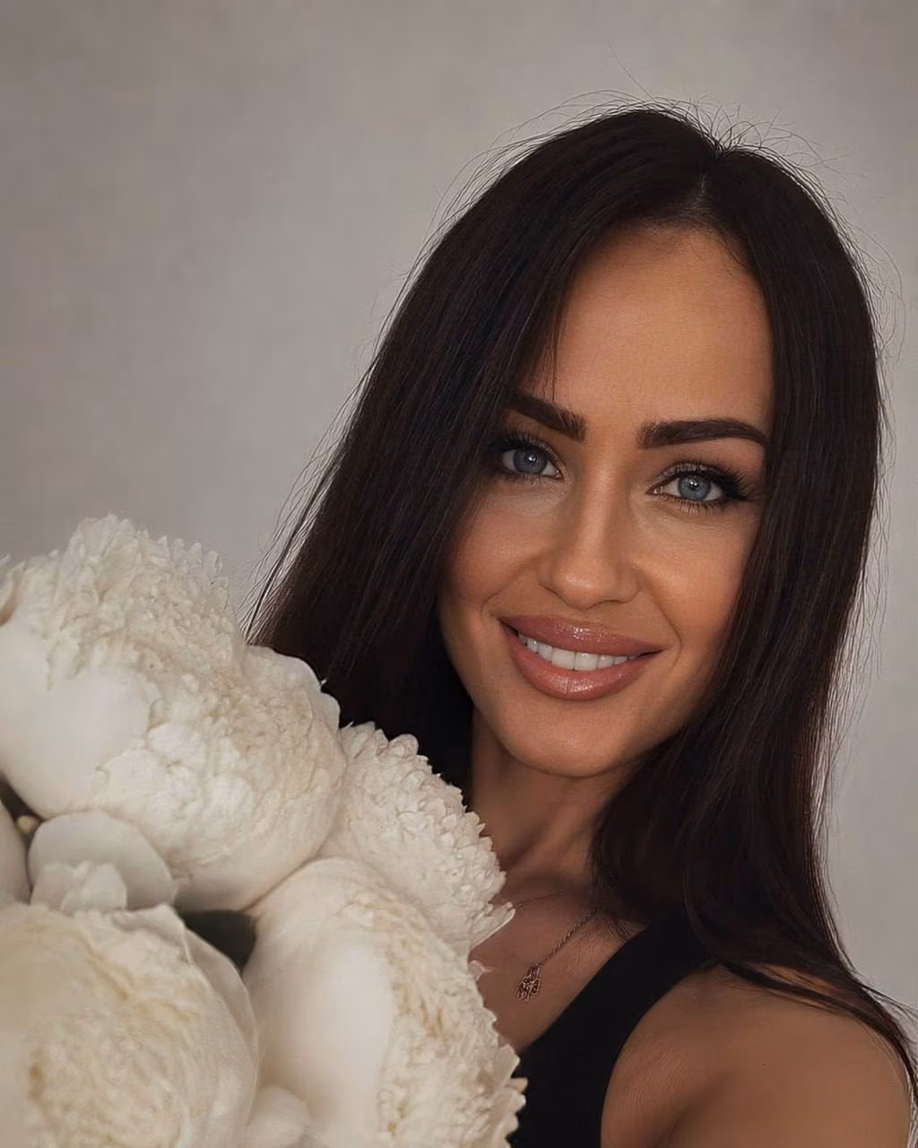 Irina 35 Kyiv  Ukraine Seeking a man to date with strong principles