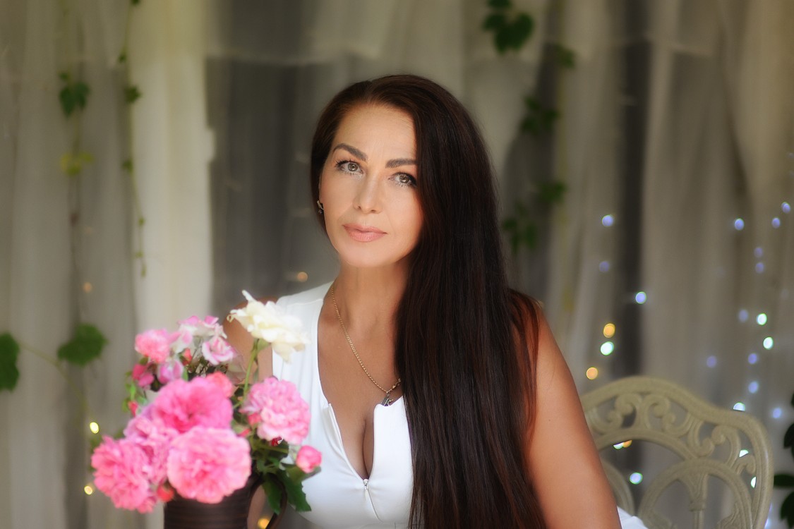 Elena online dating browse without registering