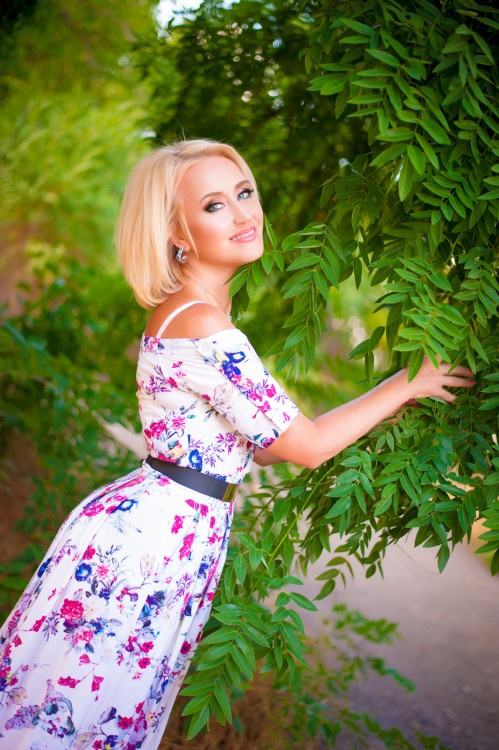 Oksana online dating profile help for men